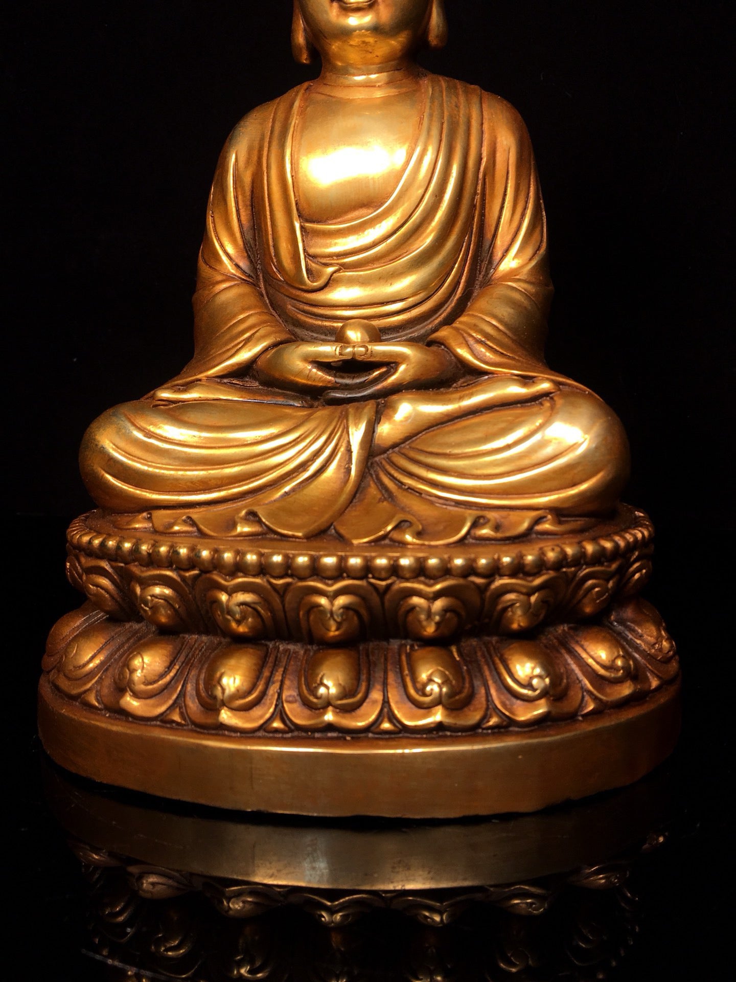 Chinese antique pure copper statue of Shakyamuni Buddha