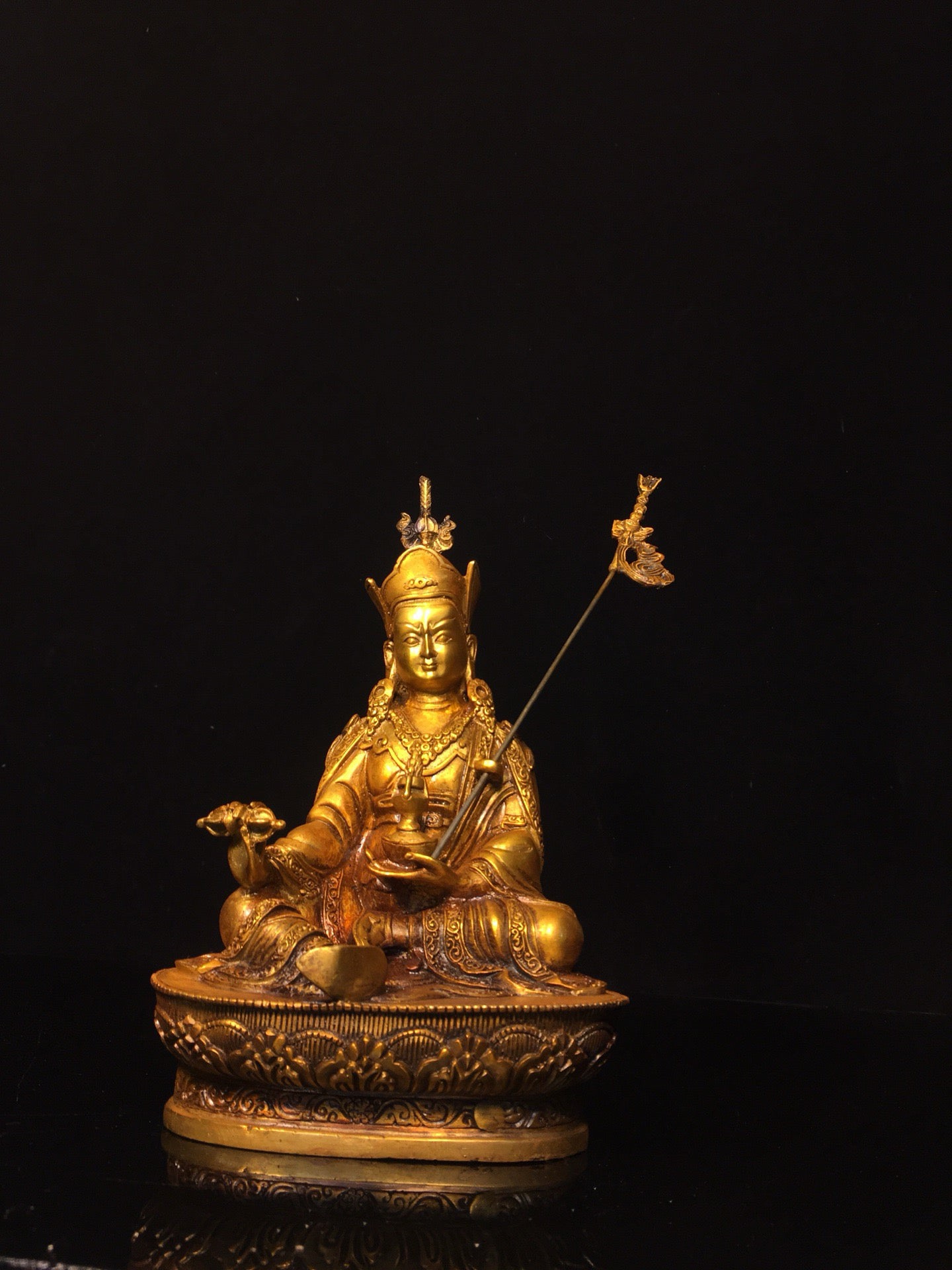 Master of Chinese Antique Pure Copper Lotus Mountain