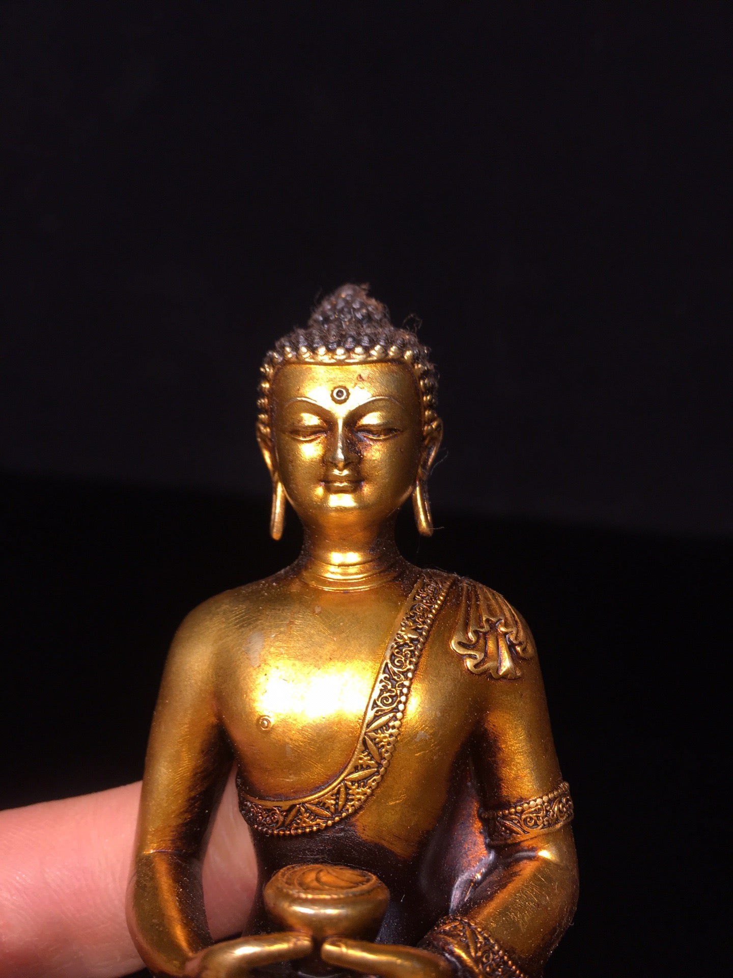 Chinese antique pure copper statue of Shakyamuni Buddha