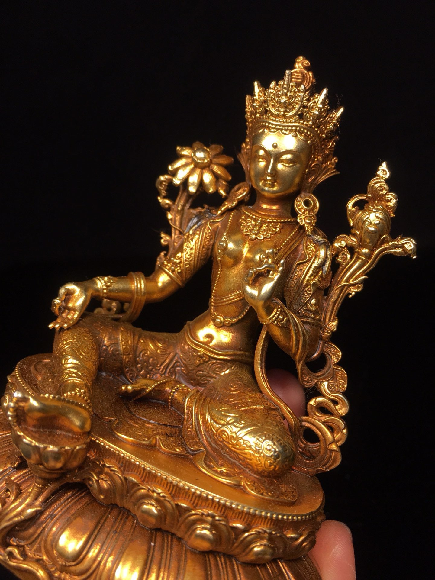 Chinese antique pure copper green Tara Buddha statue