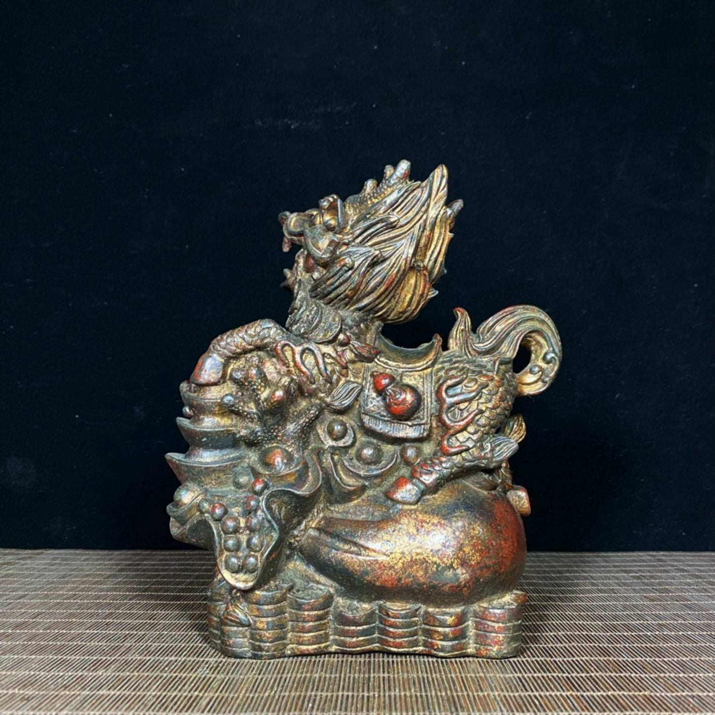 Old copper tire mud gold qilin