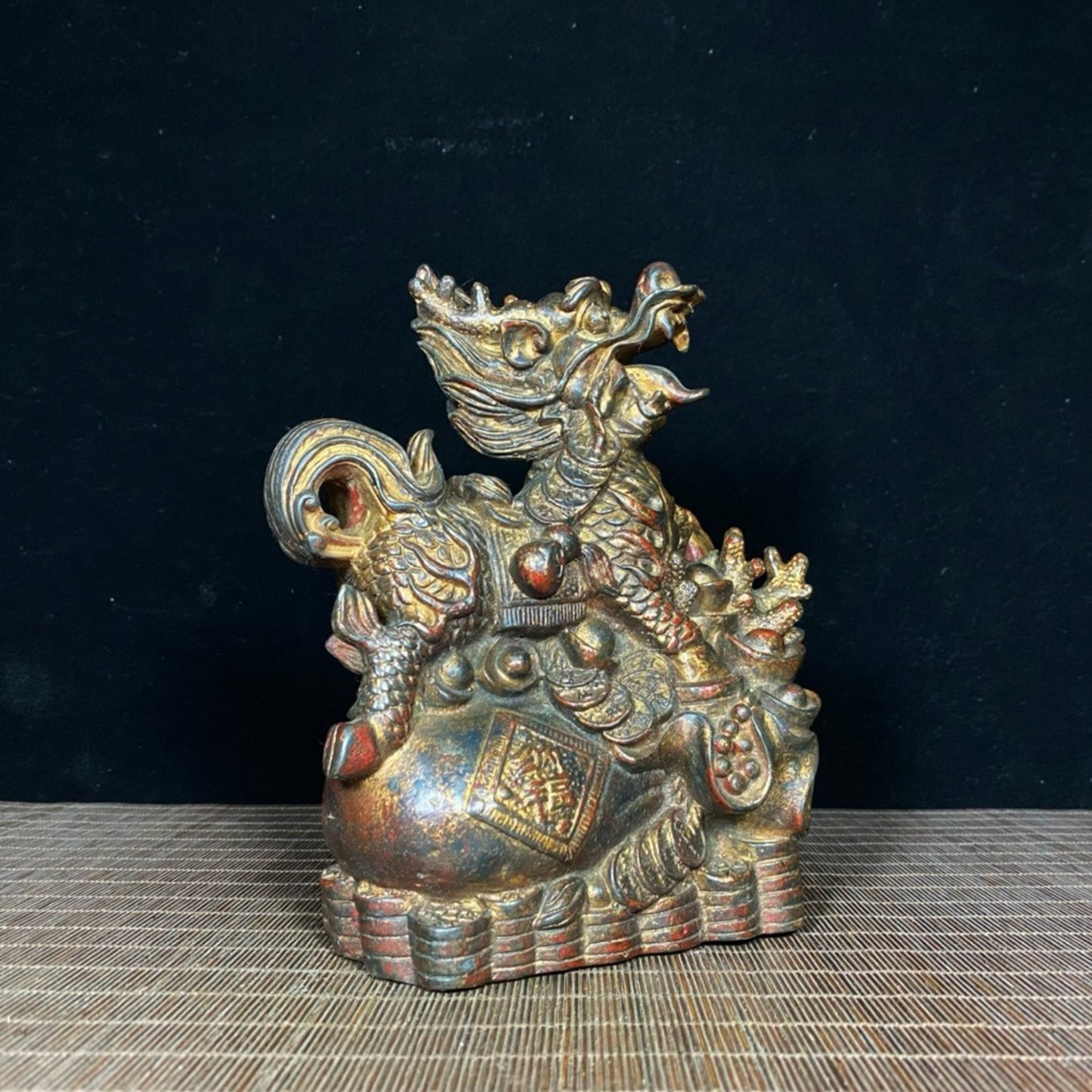 Old copper tire mud gold qilin