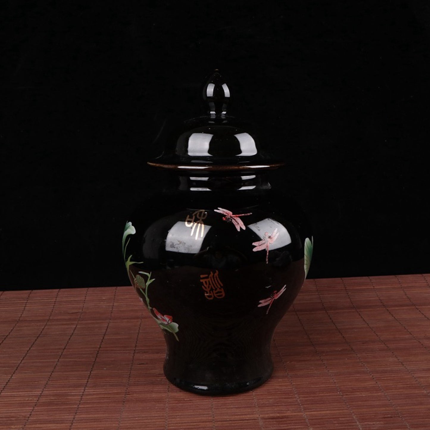 Black gold glazed lotus leaf patterned general jar