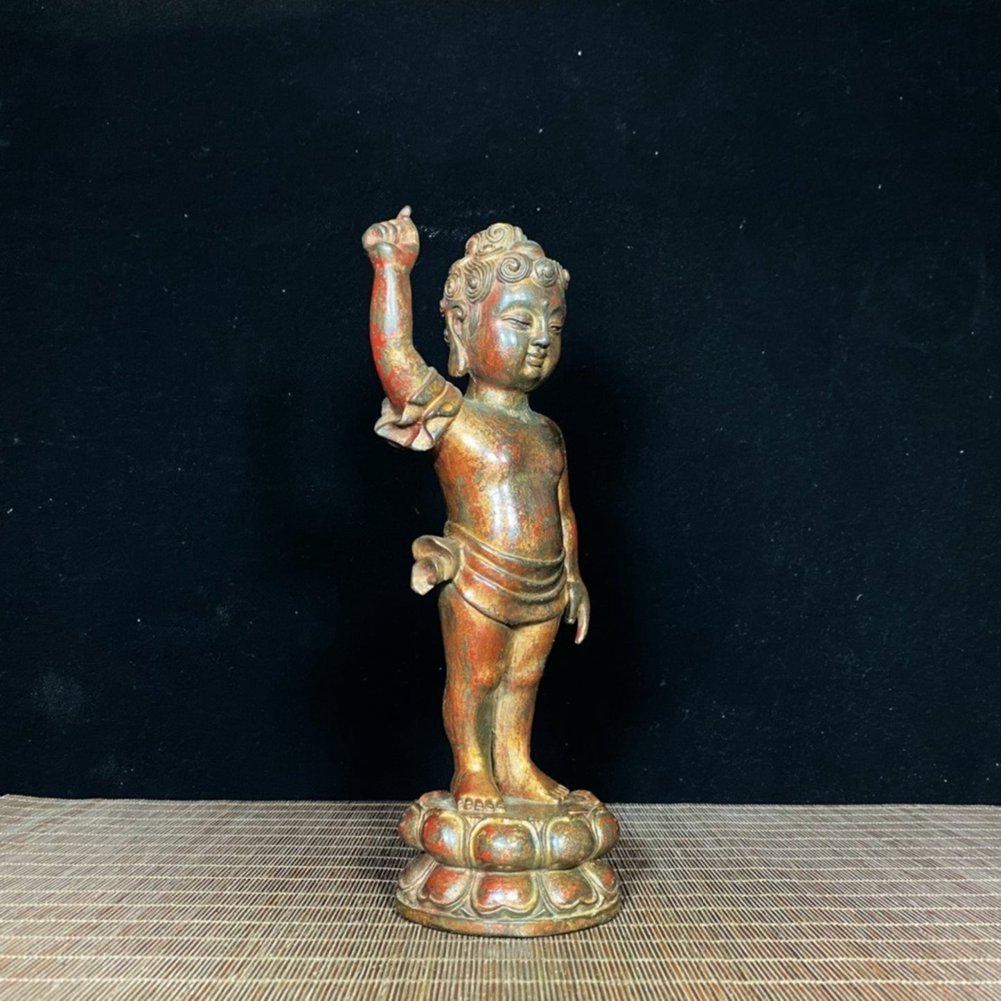 Old copper tire mud gold Shakyamuni Buddha