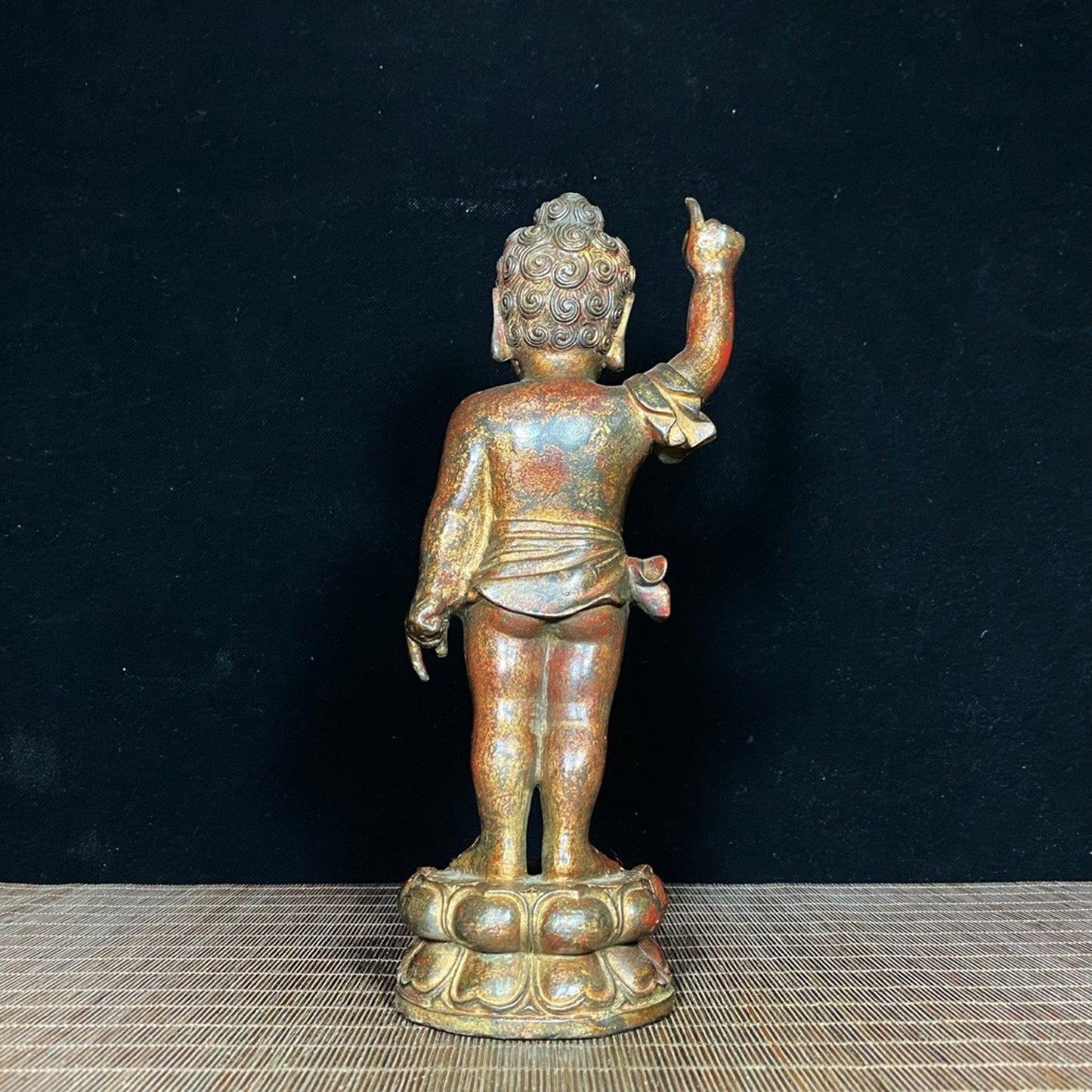 Old copper tire mud gold Shakyamuni Buddha
