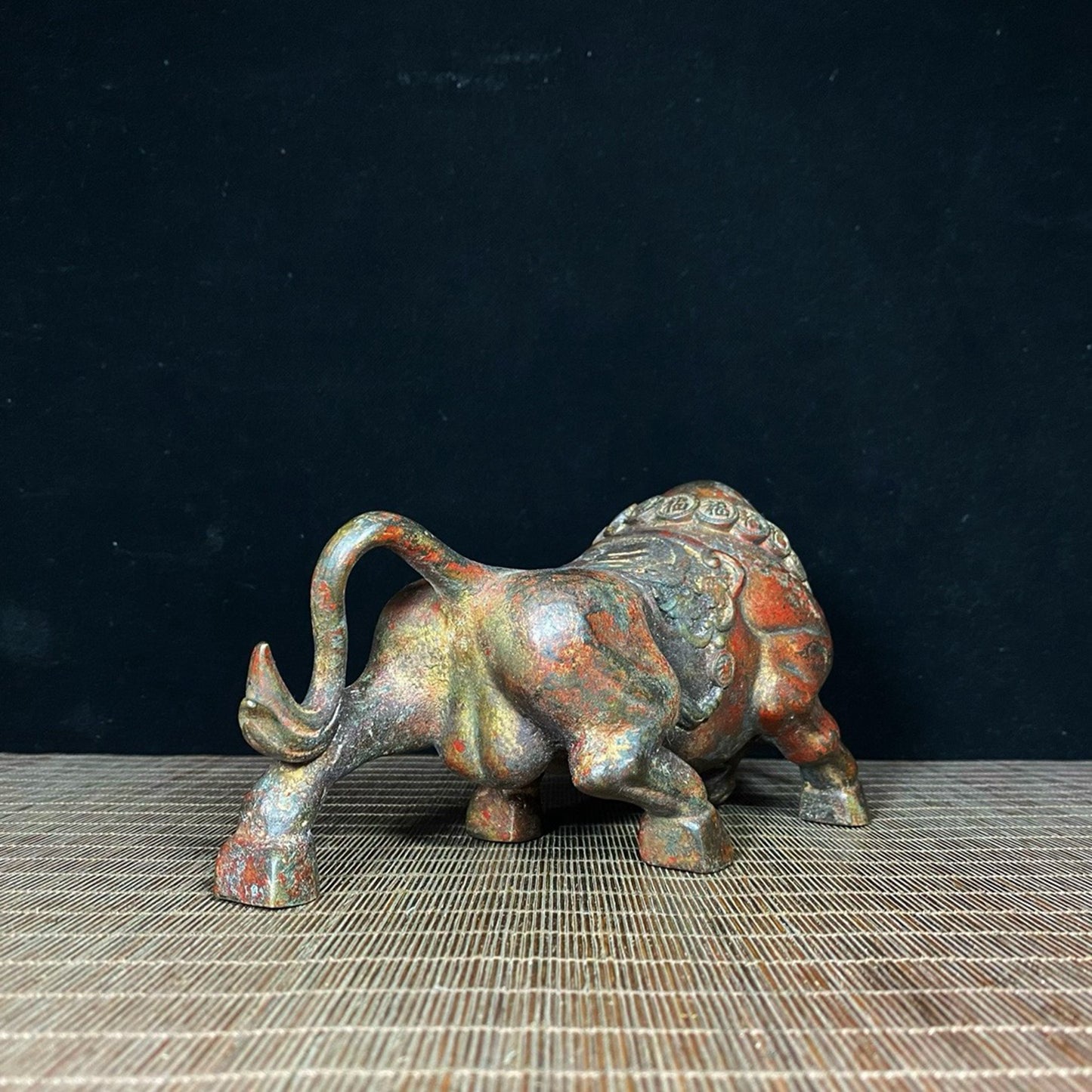 Old Copper Fetal Mud Gold Bull