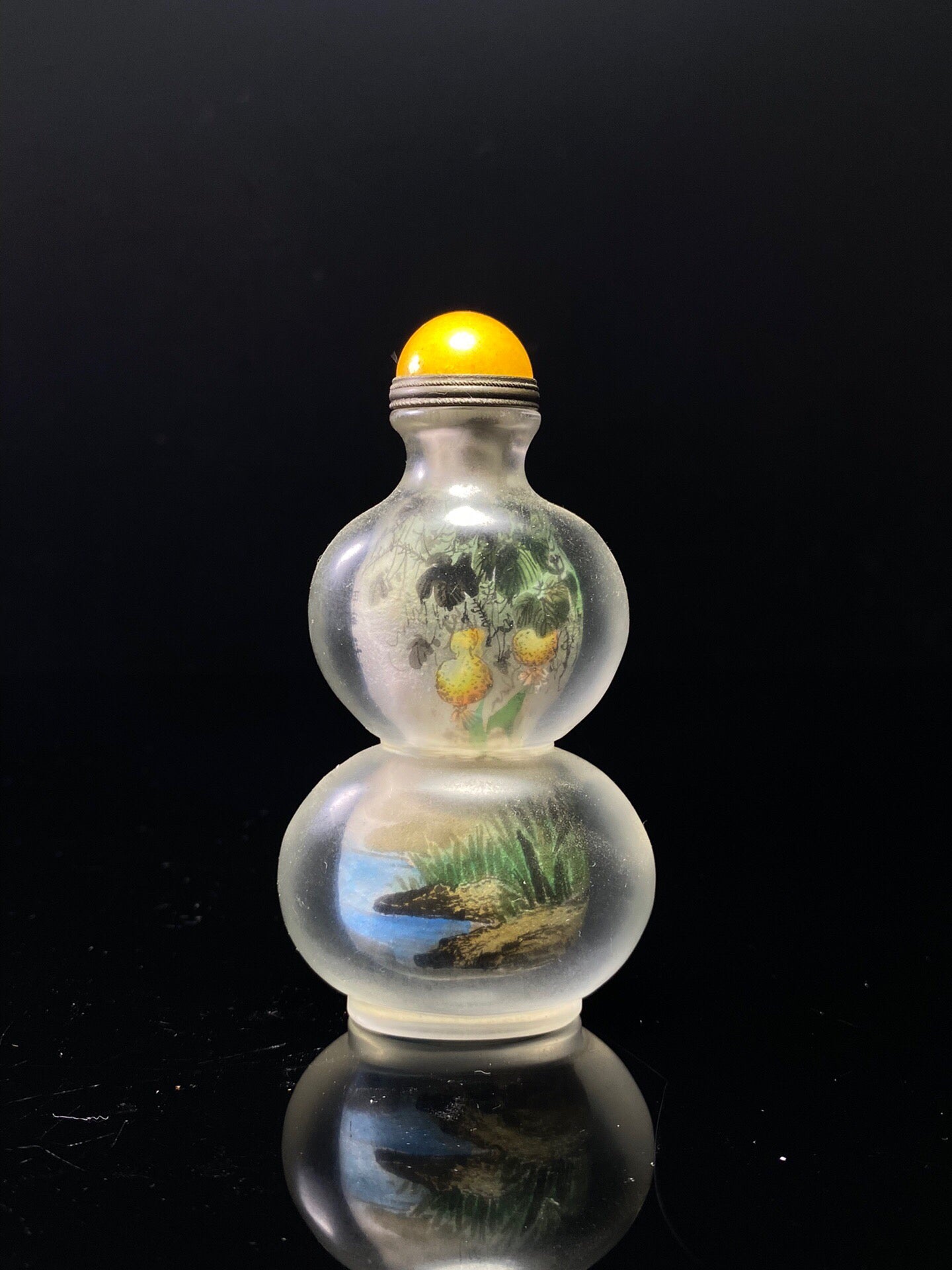 Chinese antique gourd shaped old glass inner painted snuff bottle