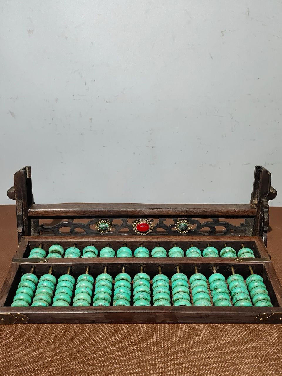 Solid wood carved abacus with flower pear and screen decoration