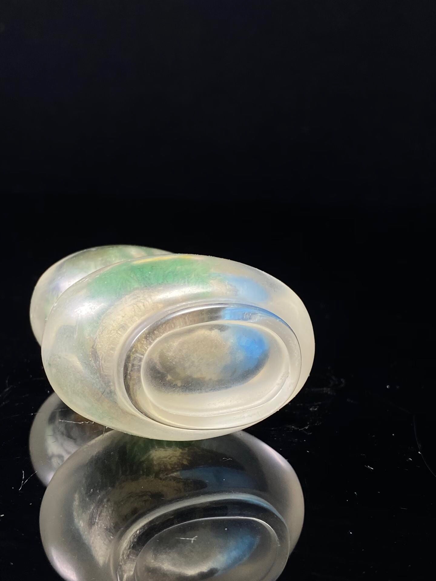 Chinese antique gourd shaped old glass inner painted snuff bottle