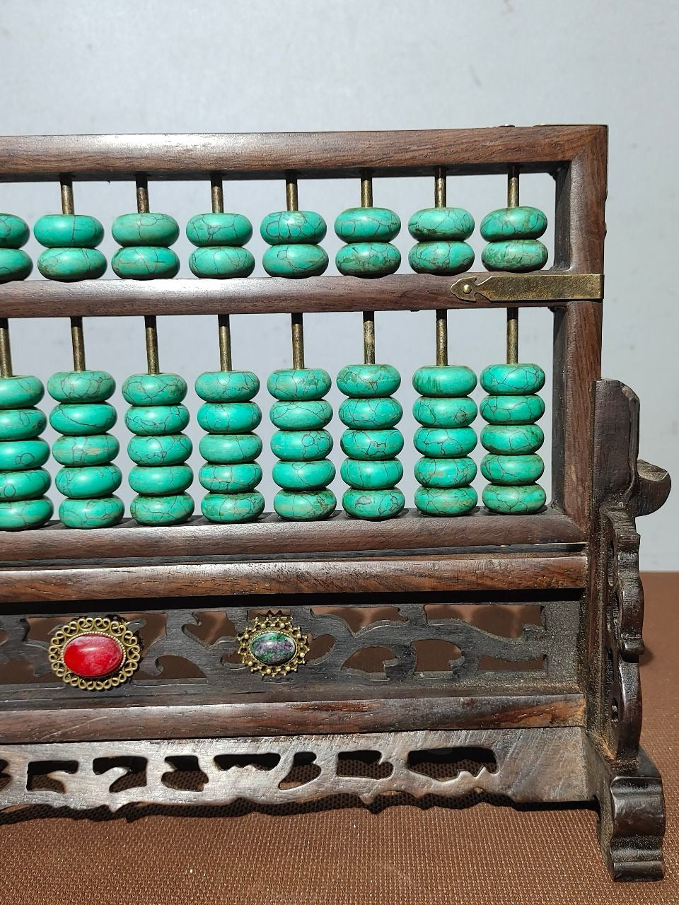 Solid wood carved abacus with flower pear and screen decoration