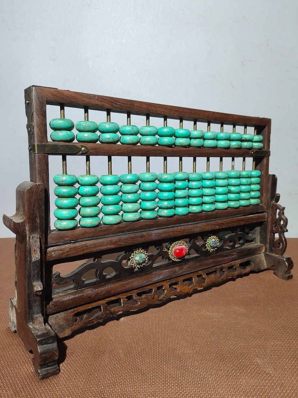 Solid wood carved abacus with flower pear and screen decoration