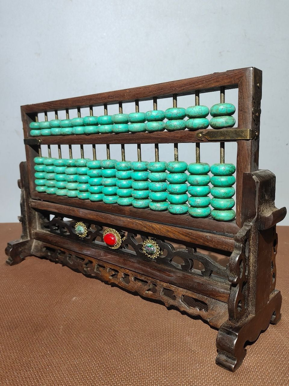 Solid wood carved abacus with flower pear and screen decoration