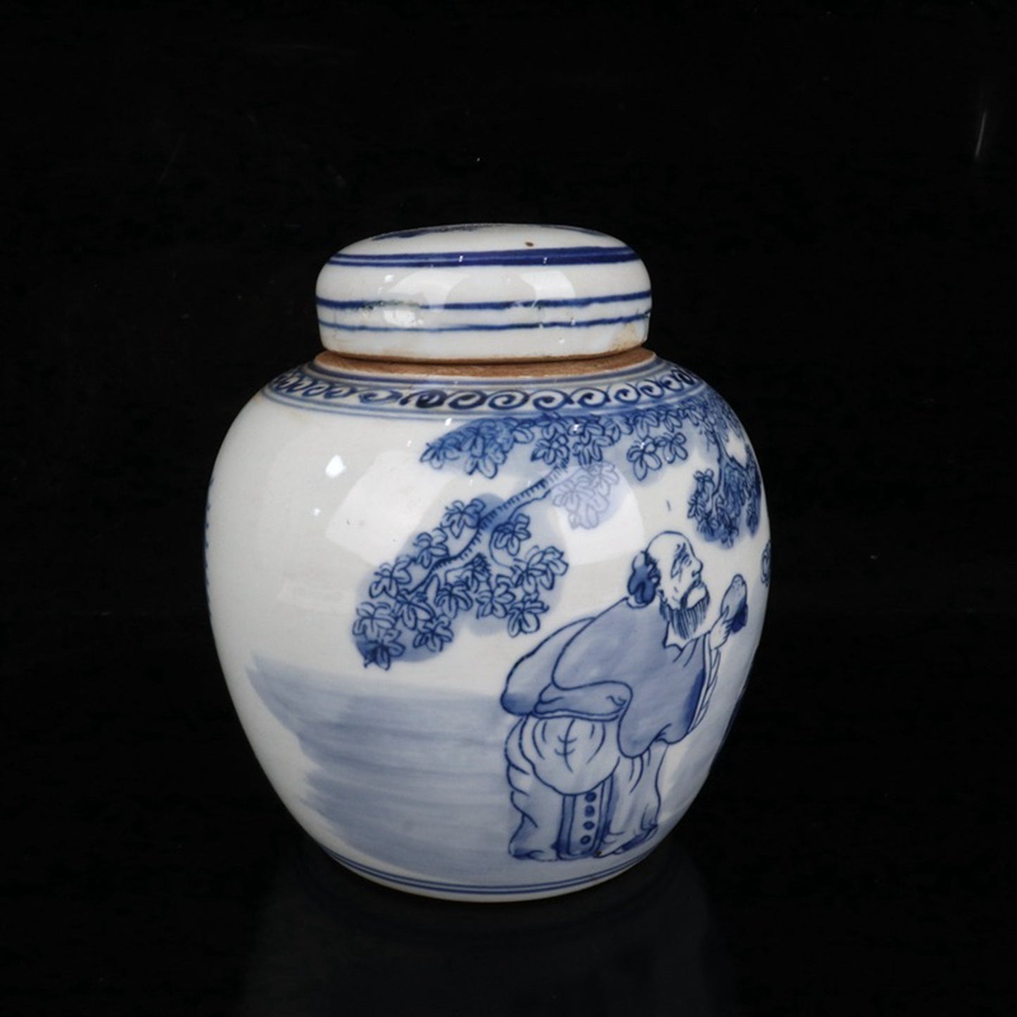 Ceramic blue and white three star patterned lid jar