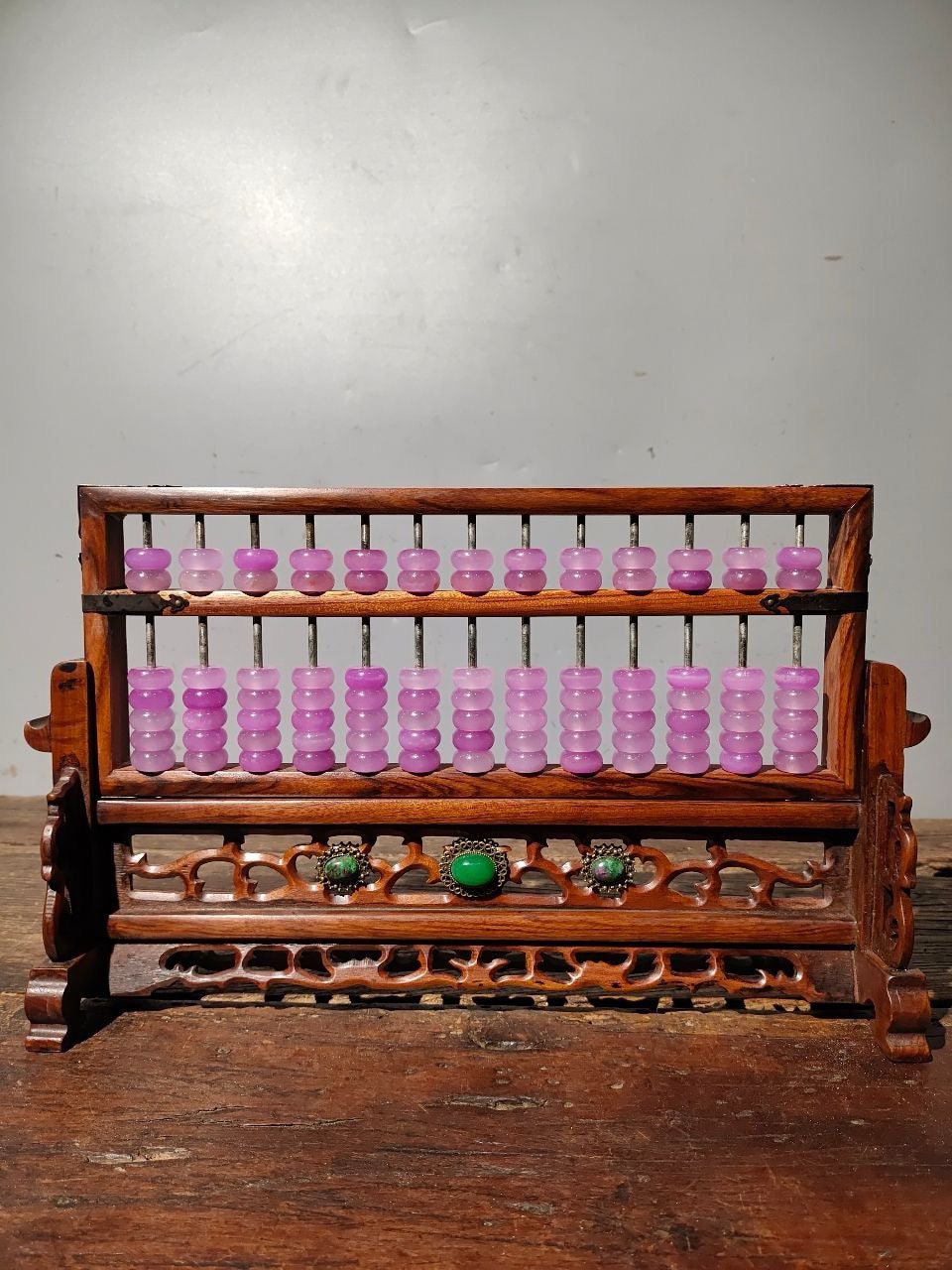 Solid wood carved abacus with flower pear and screen decoration