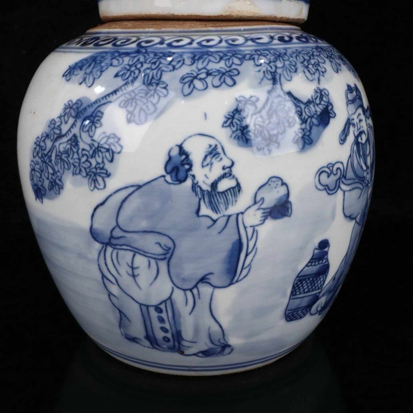 Ceramic blue and white three star patterned lid jar