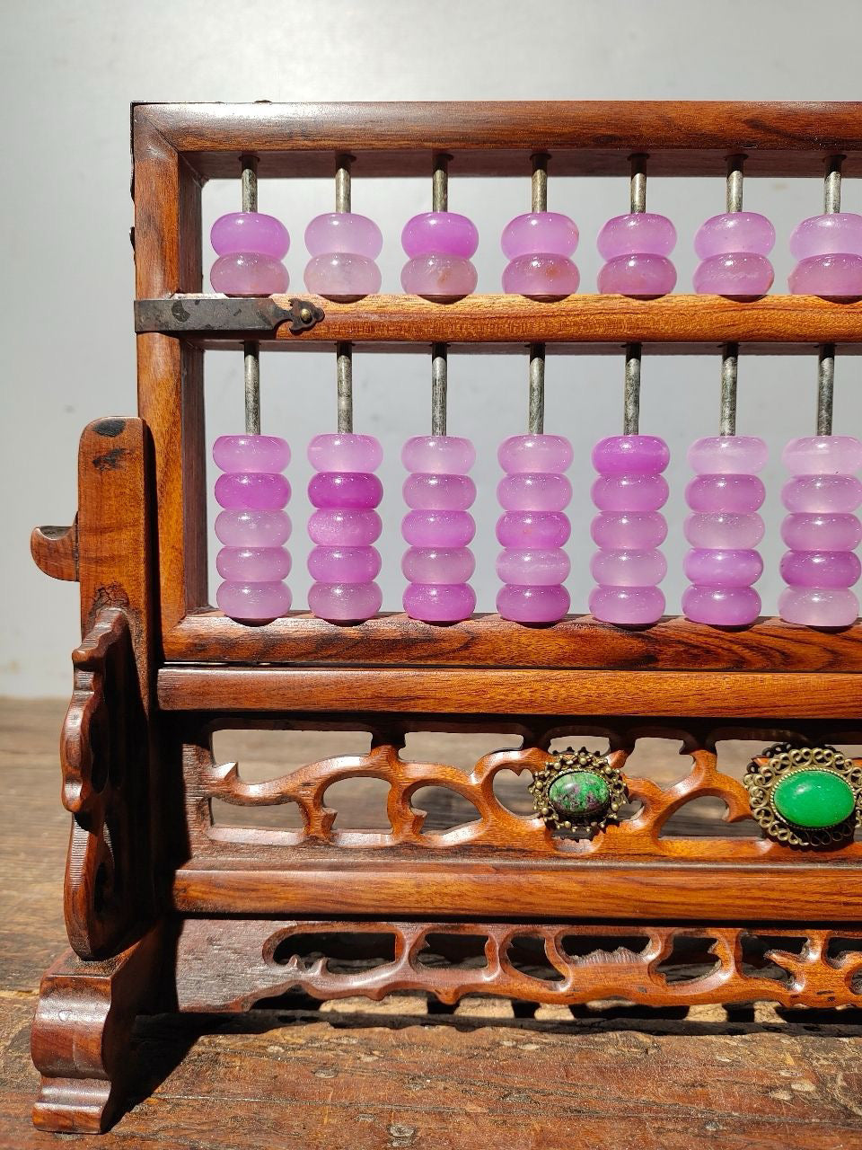 Solid wood carved abacus with flower pear and screen decoration