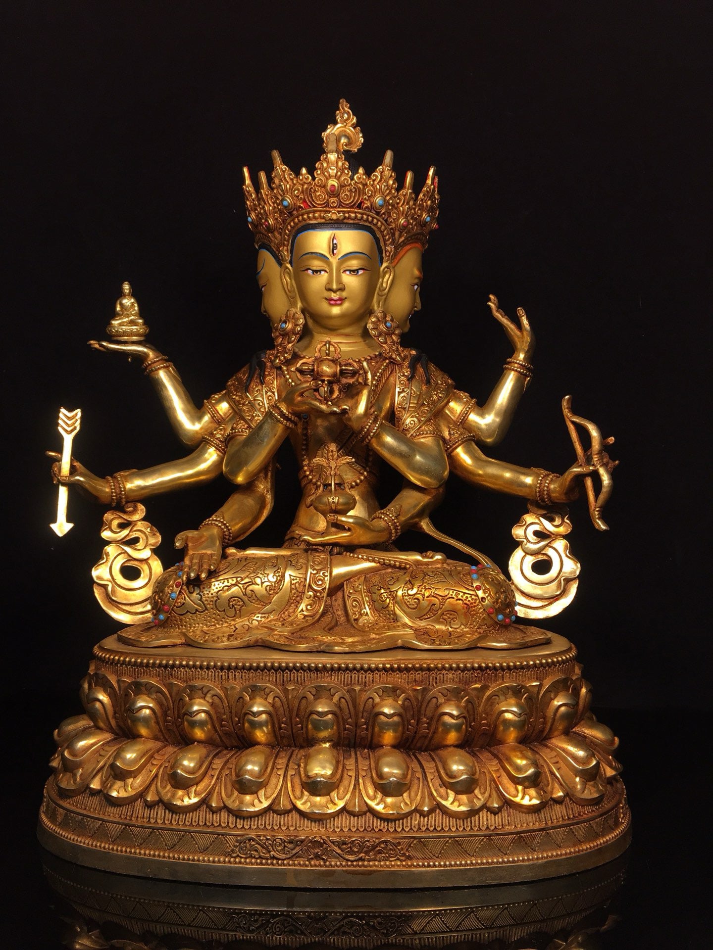 Chinese antique pure copper statue of venerable Buddha Mother Buddha