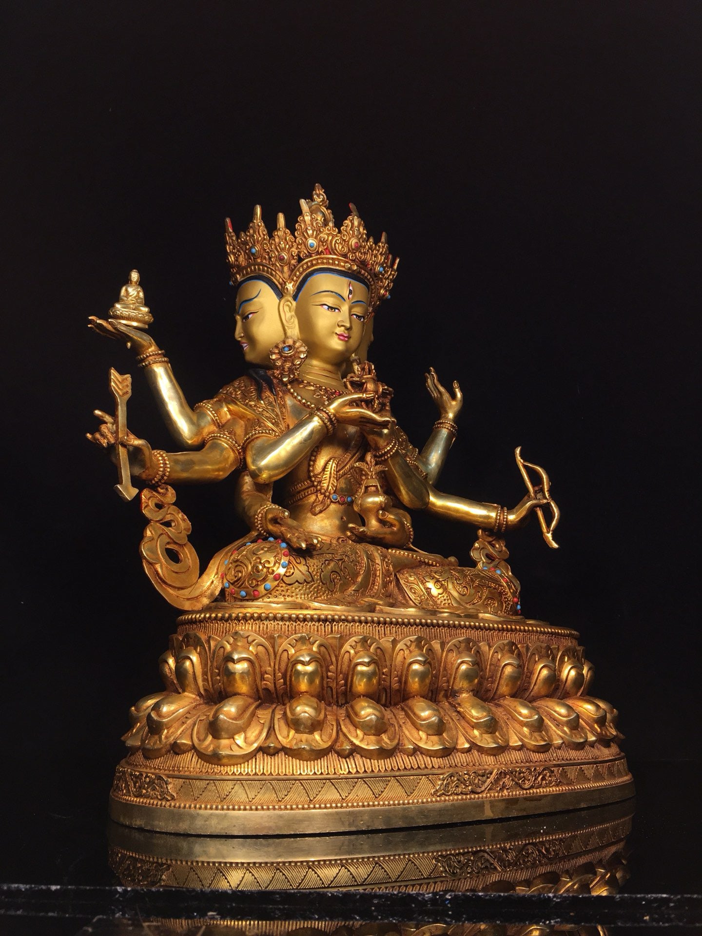 Chinese antique pure copper statue of venerable Buddha Mother Buddha