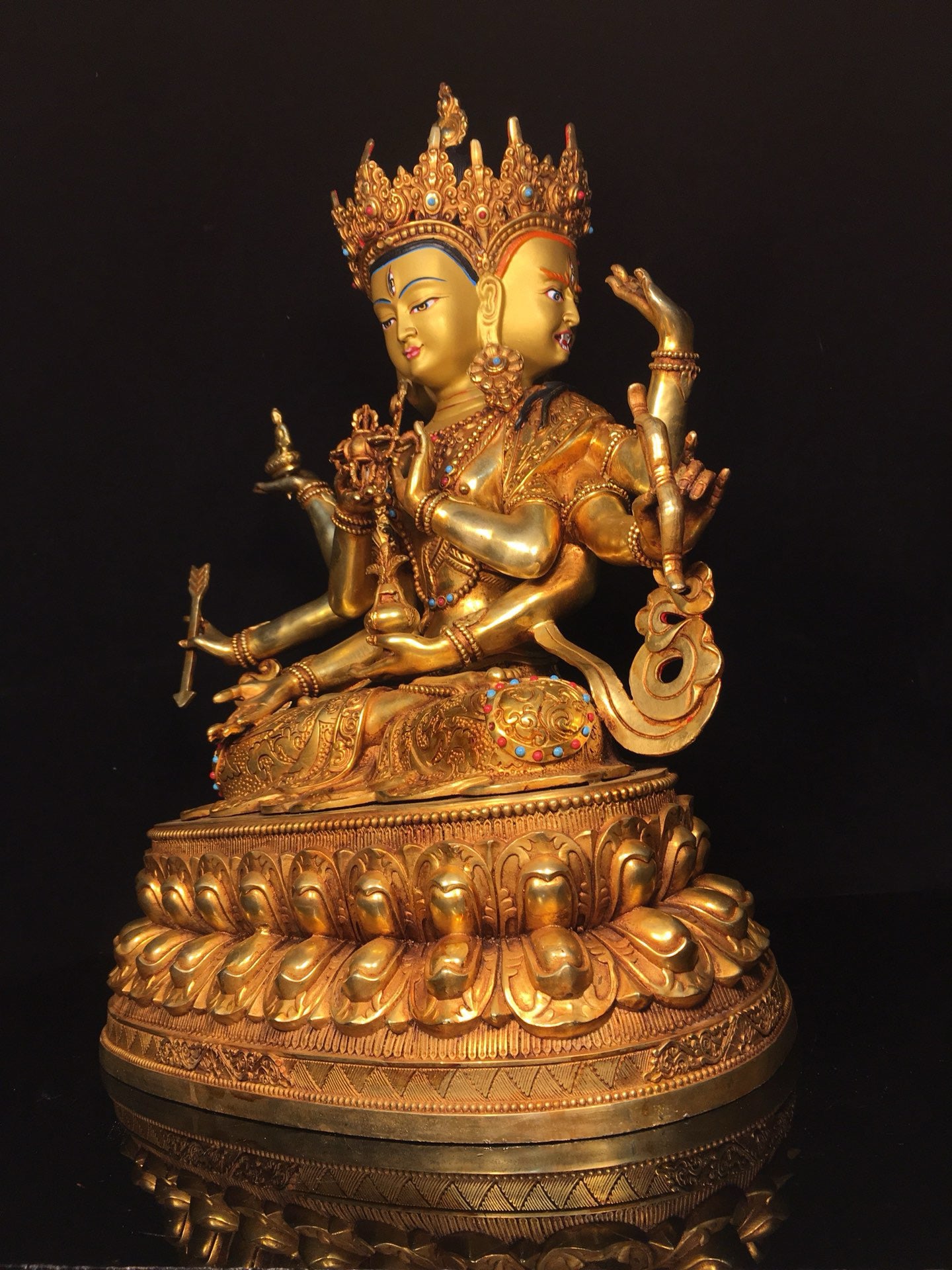 Chinese antique pure copper statue of venerable Buddha Mother Buddha