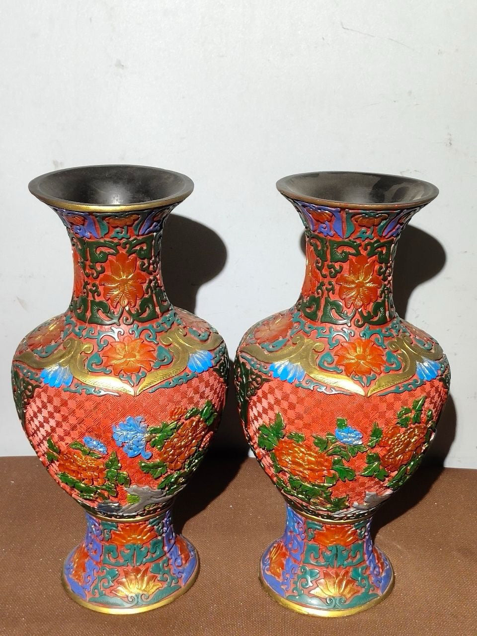 Red Lacquerware Vase