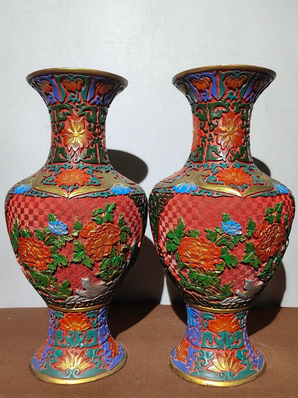 Red Lacquerware Vase