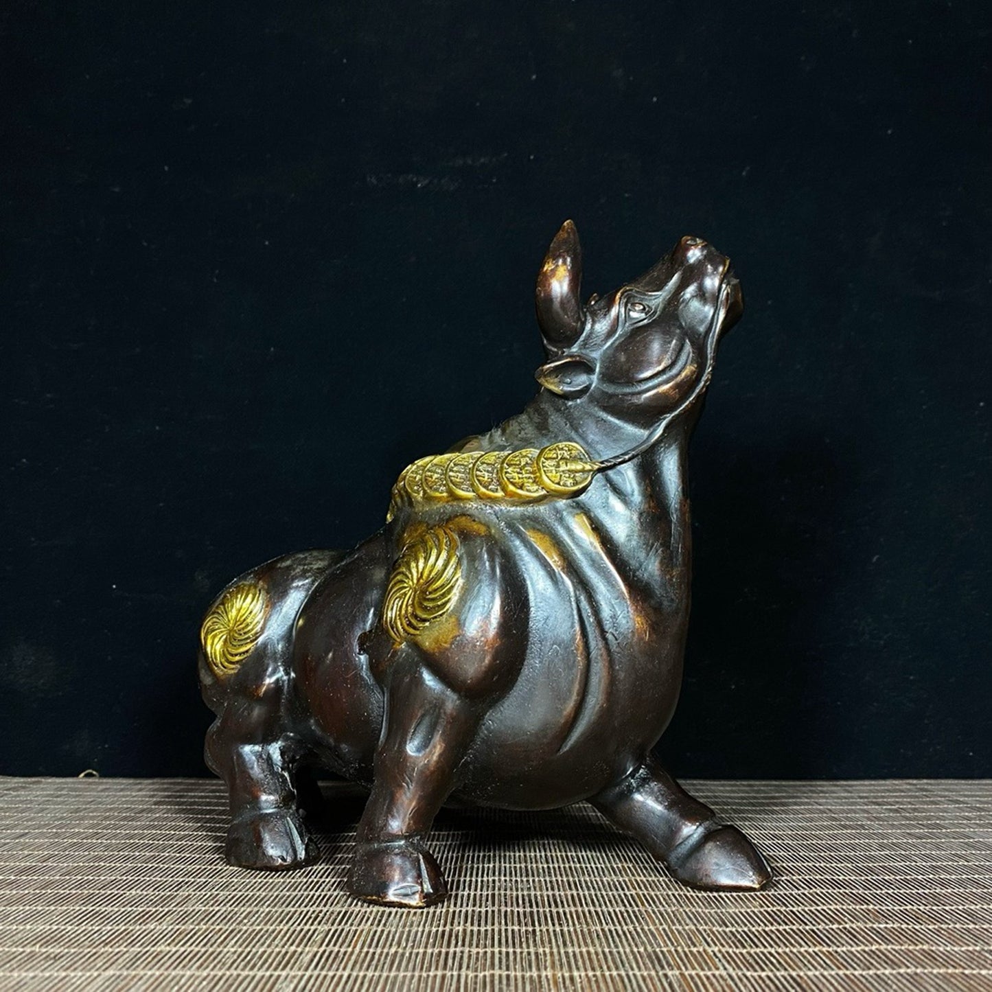 Pure copper gilded bull aura soaring to the sky