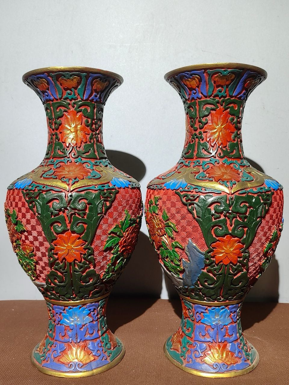 Red Lacquerware Vase