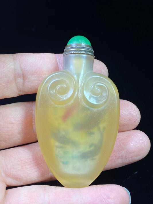 Chinese antique agate carved Ru Yi Nei painted snuff bottle