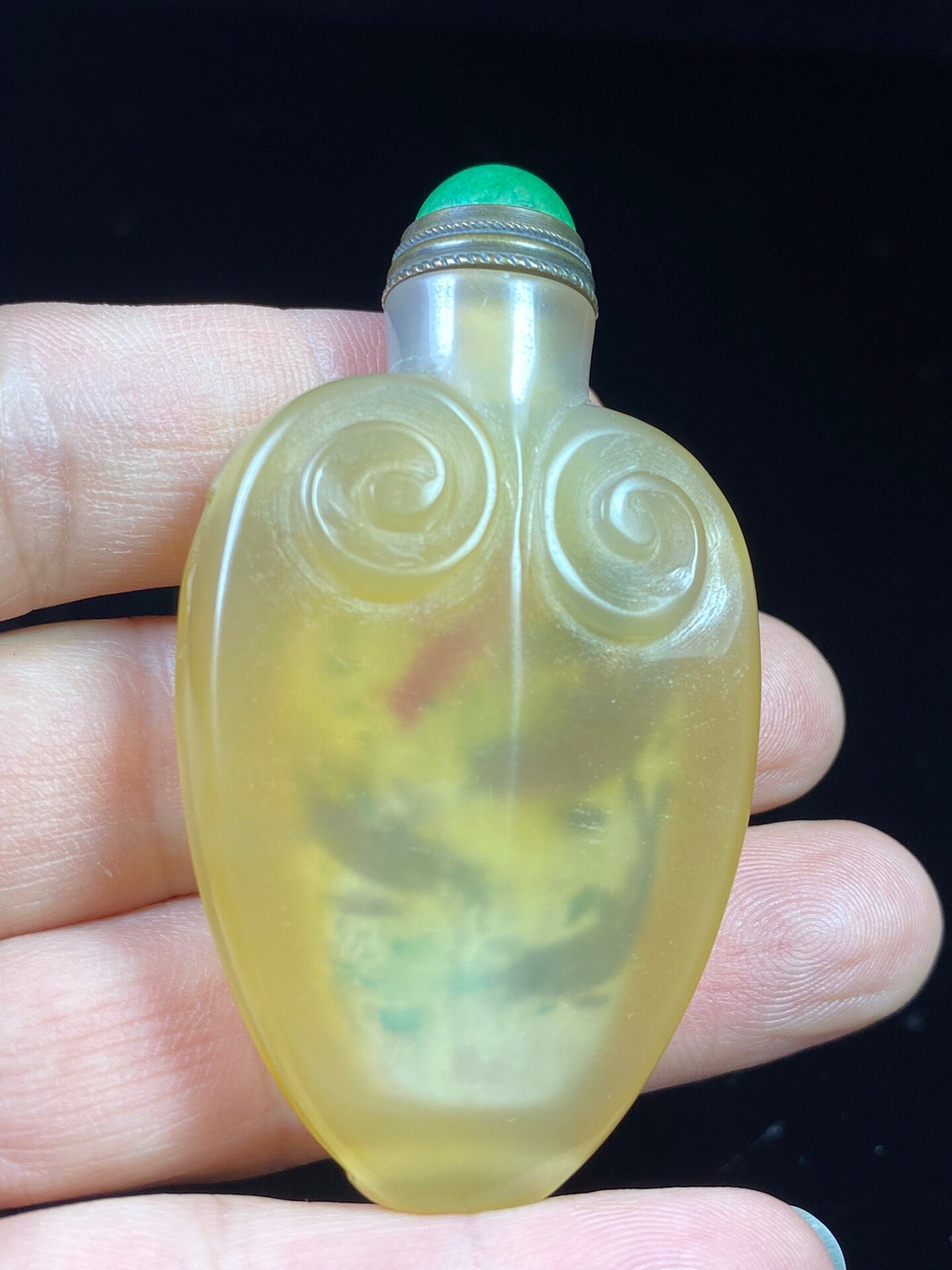 Chinese antique agate carved Ru Yi Nei painted snuff bottle