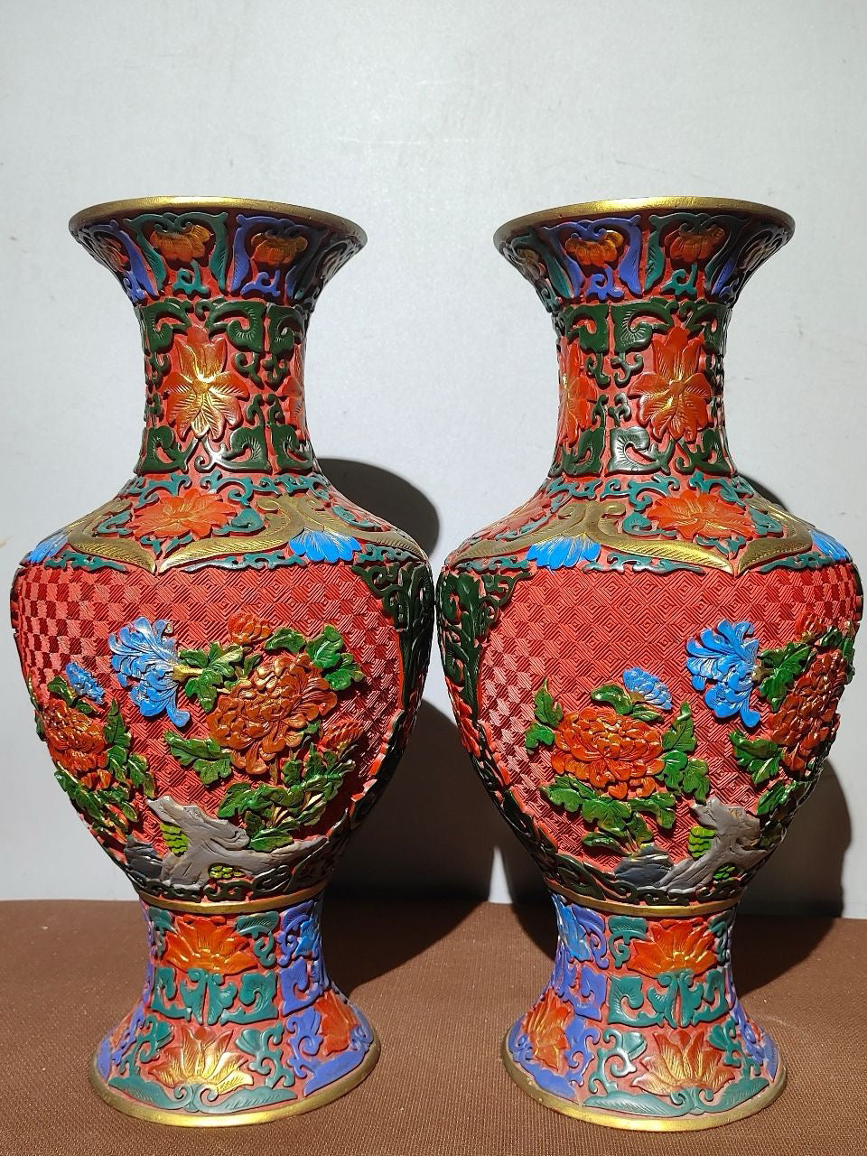 Red Lacquerware Vase