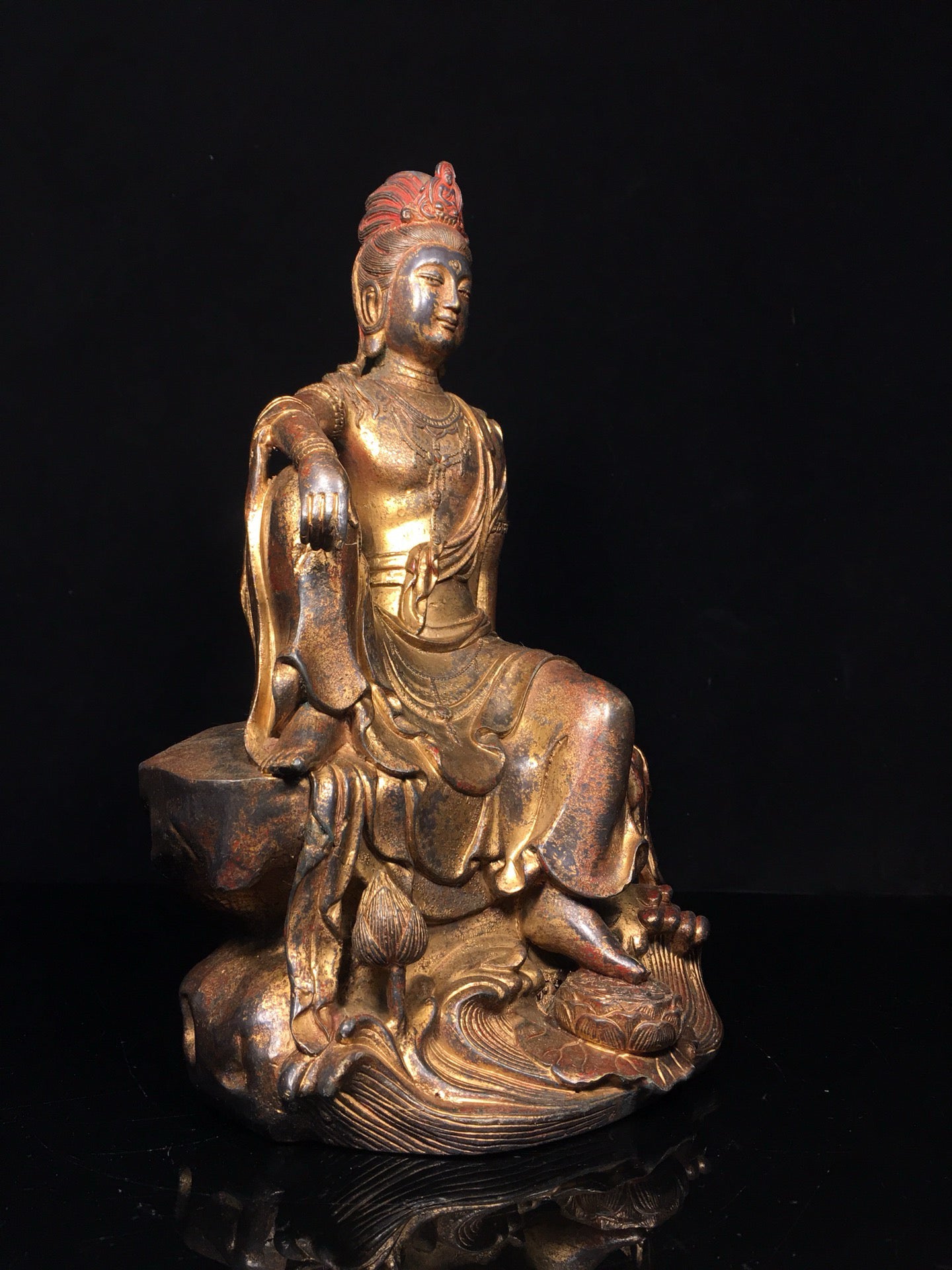 Chinese antique pure copper statue of Avalokitesvara Bodhisattva