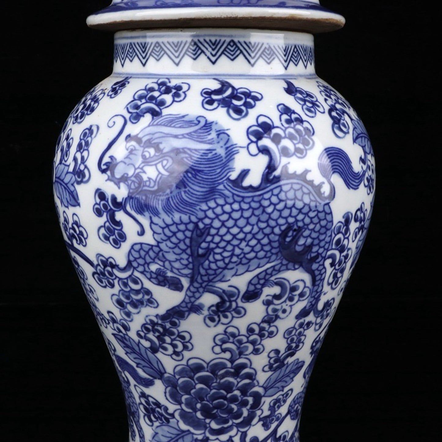 Ceramic Blue and White Kirin Pattern General Jar