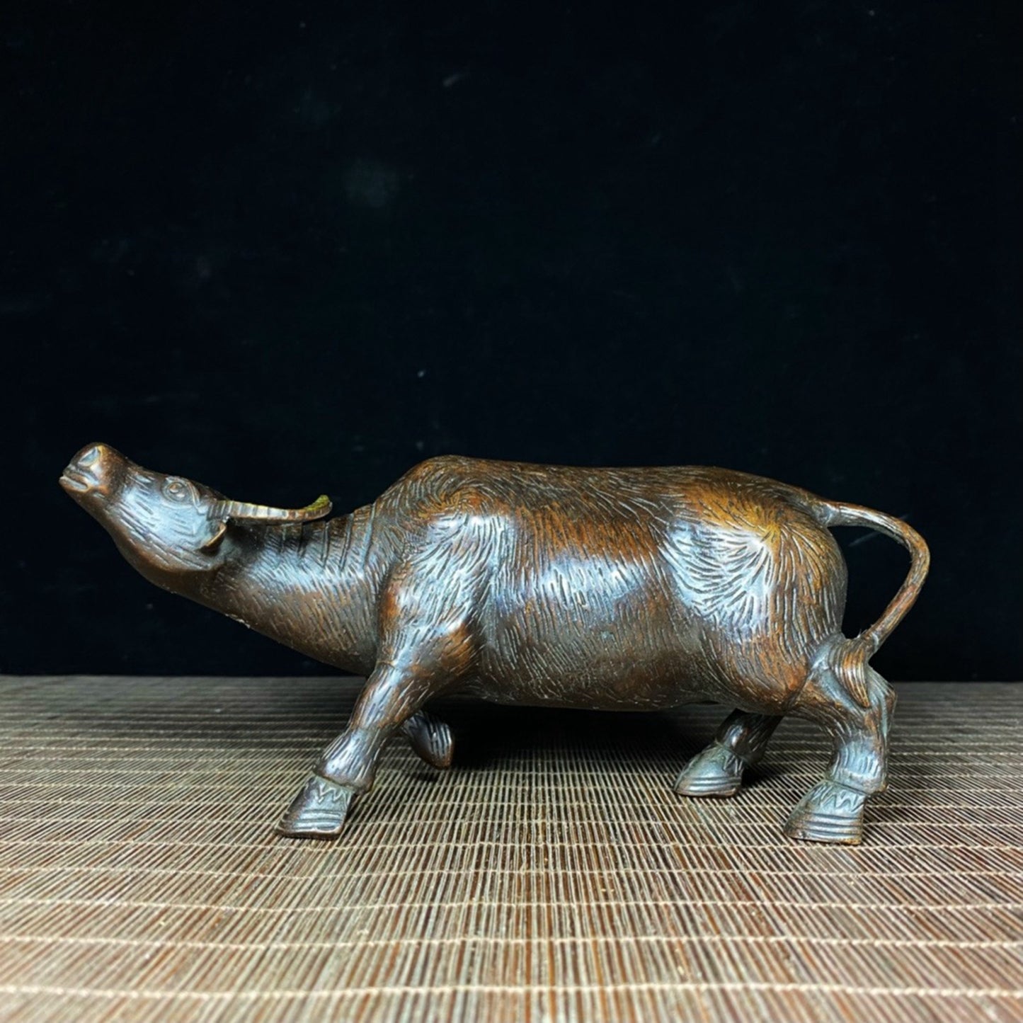 Pure copper gilded water buffalo