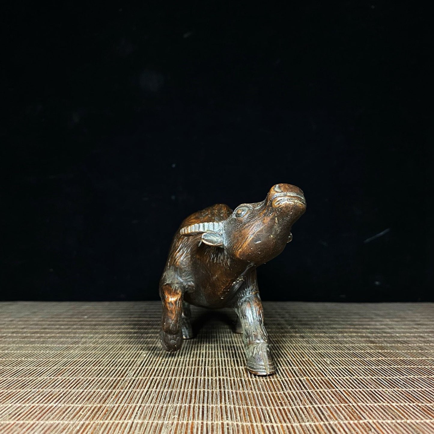 Pure copper gilded water buffalo