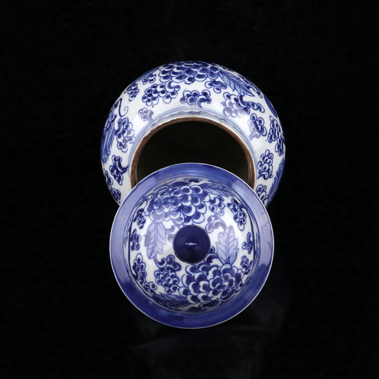 Ceramic Blue and White Kirin Pattern General Jar