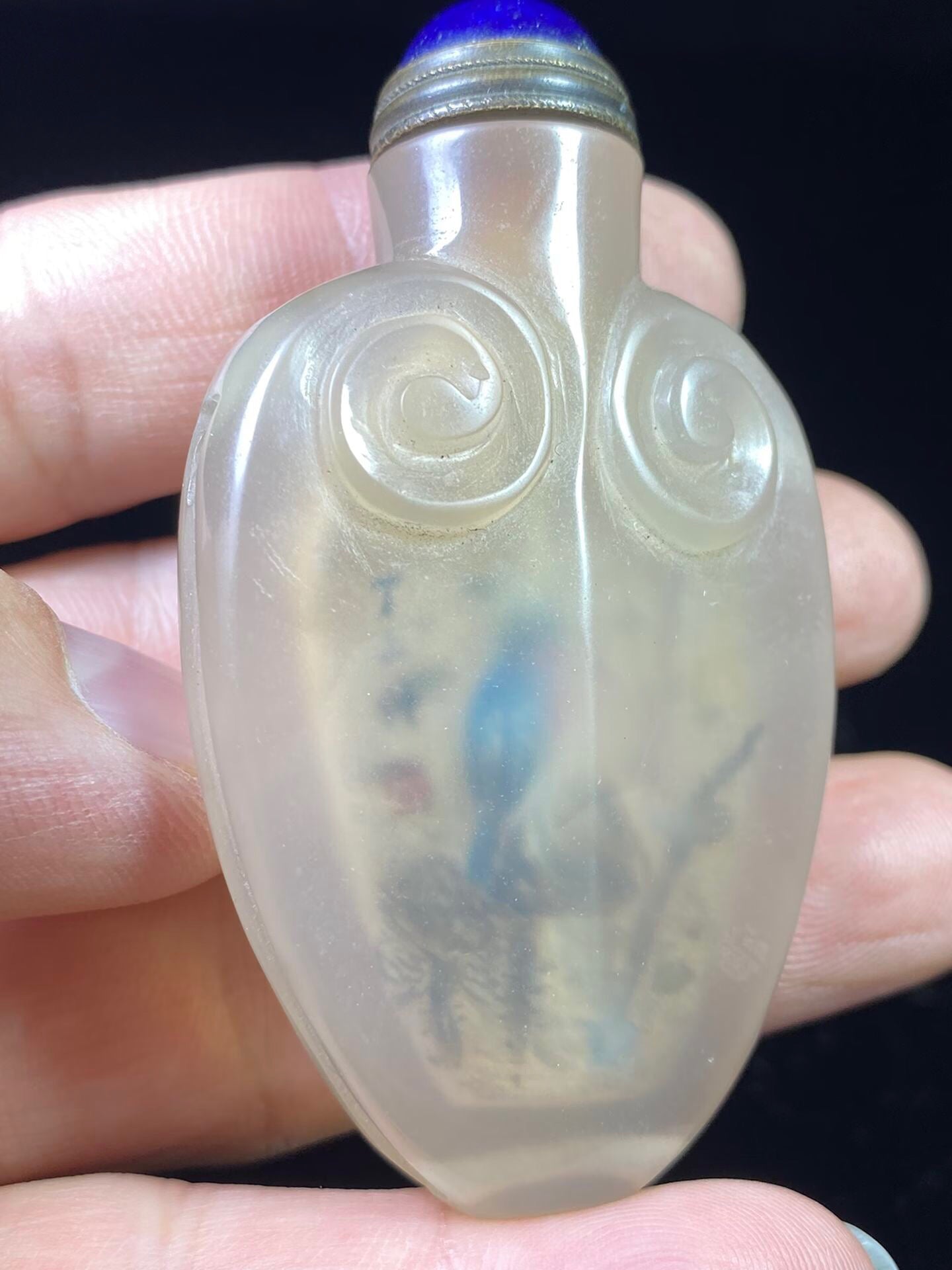 Chinese antique agate carved Ruyi Nei painted snuff bottle