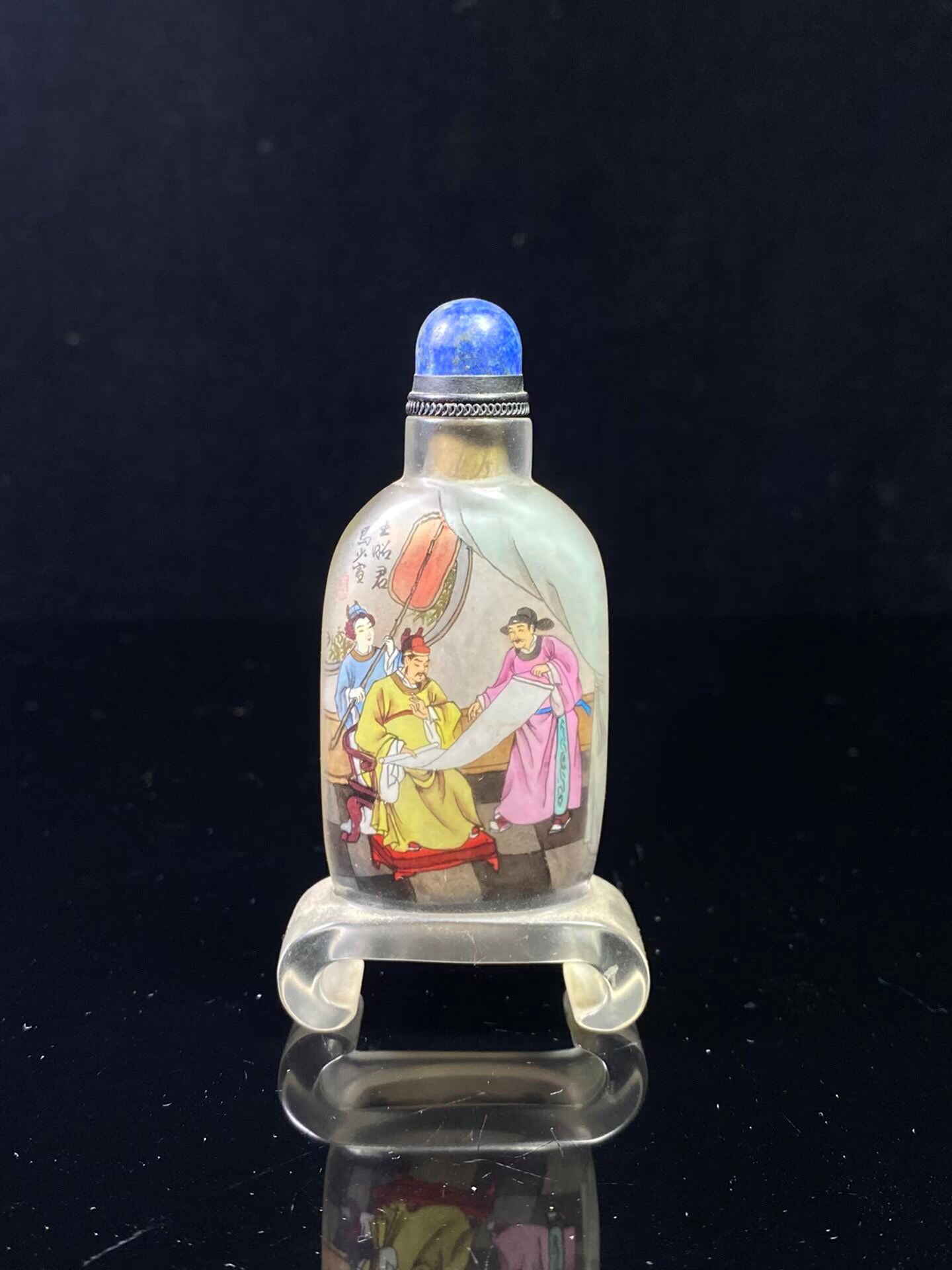 Chinese antique glass inner painted snuff bottle