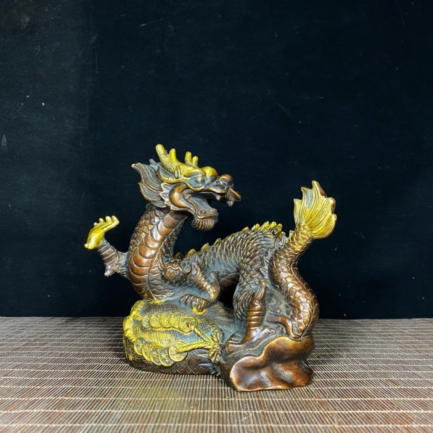 Pure Copper Gilded Gold Looking Back at the Divine Dragon