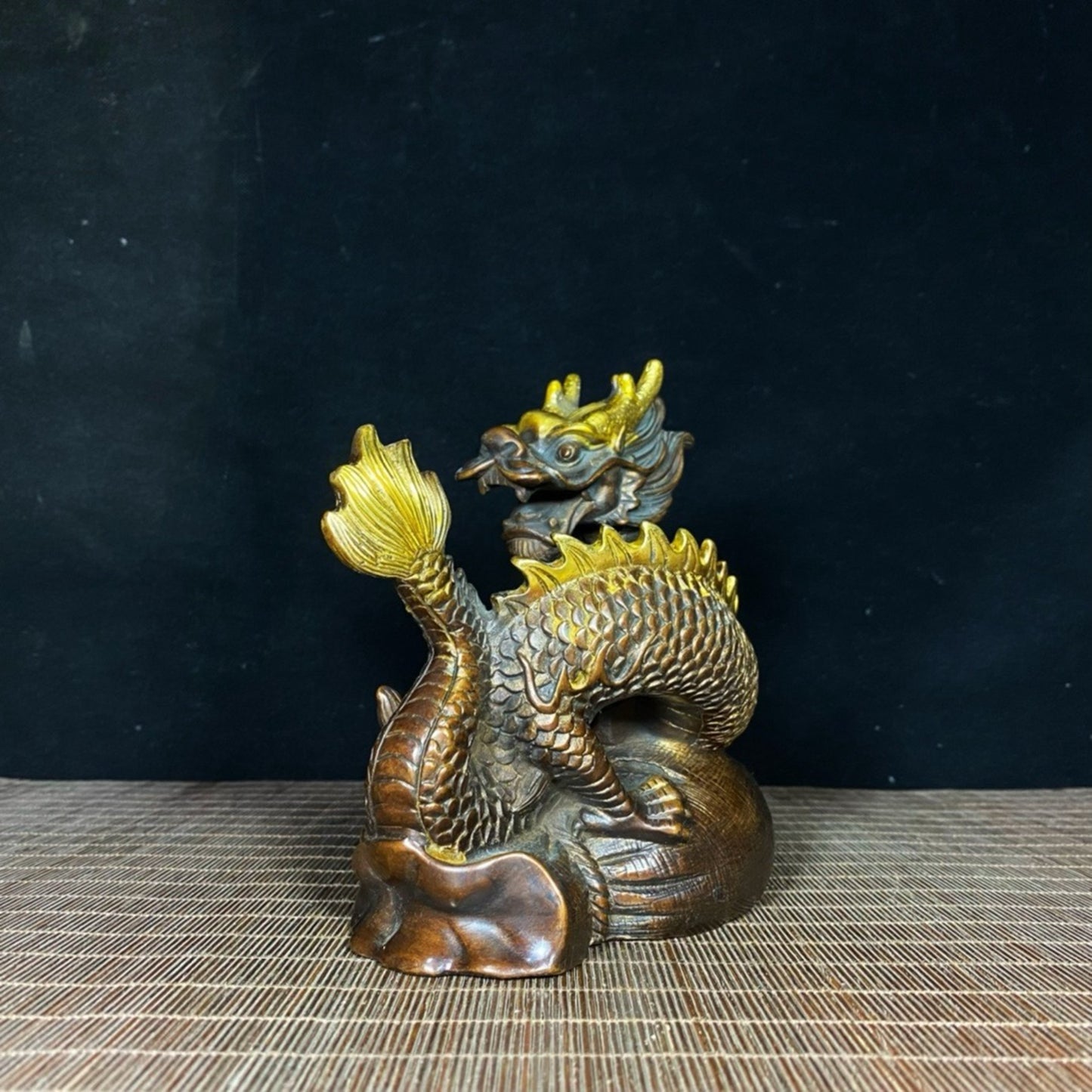 Pure Copper Gilded Gold Looking Back at the Divine Dragon
