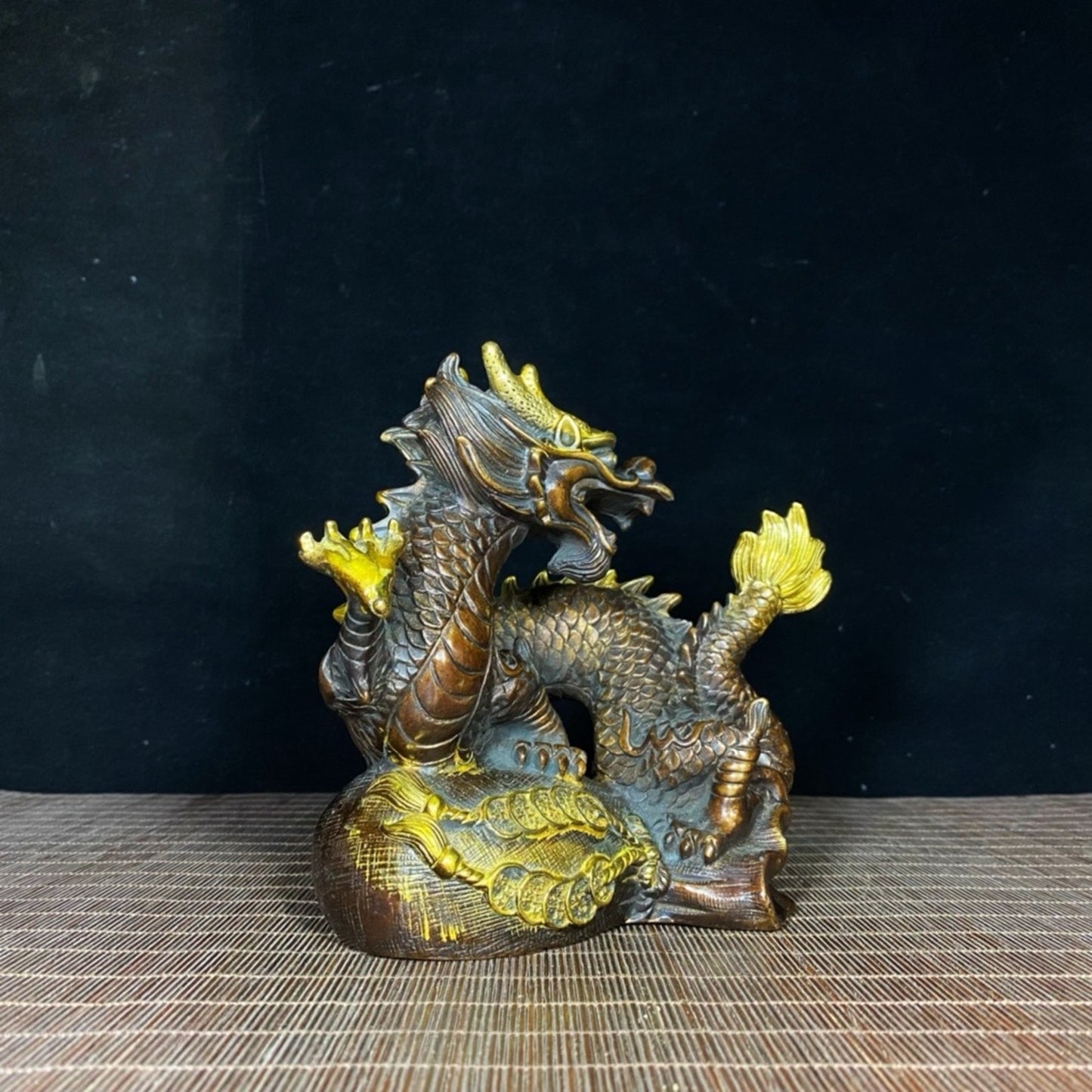 Pure Copper Gilded Gold Looking Back at the Divine Dragon