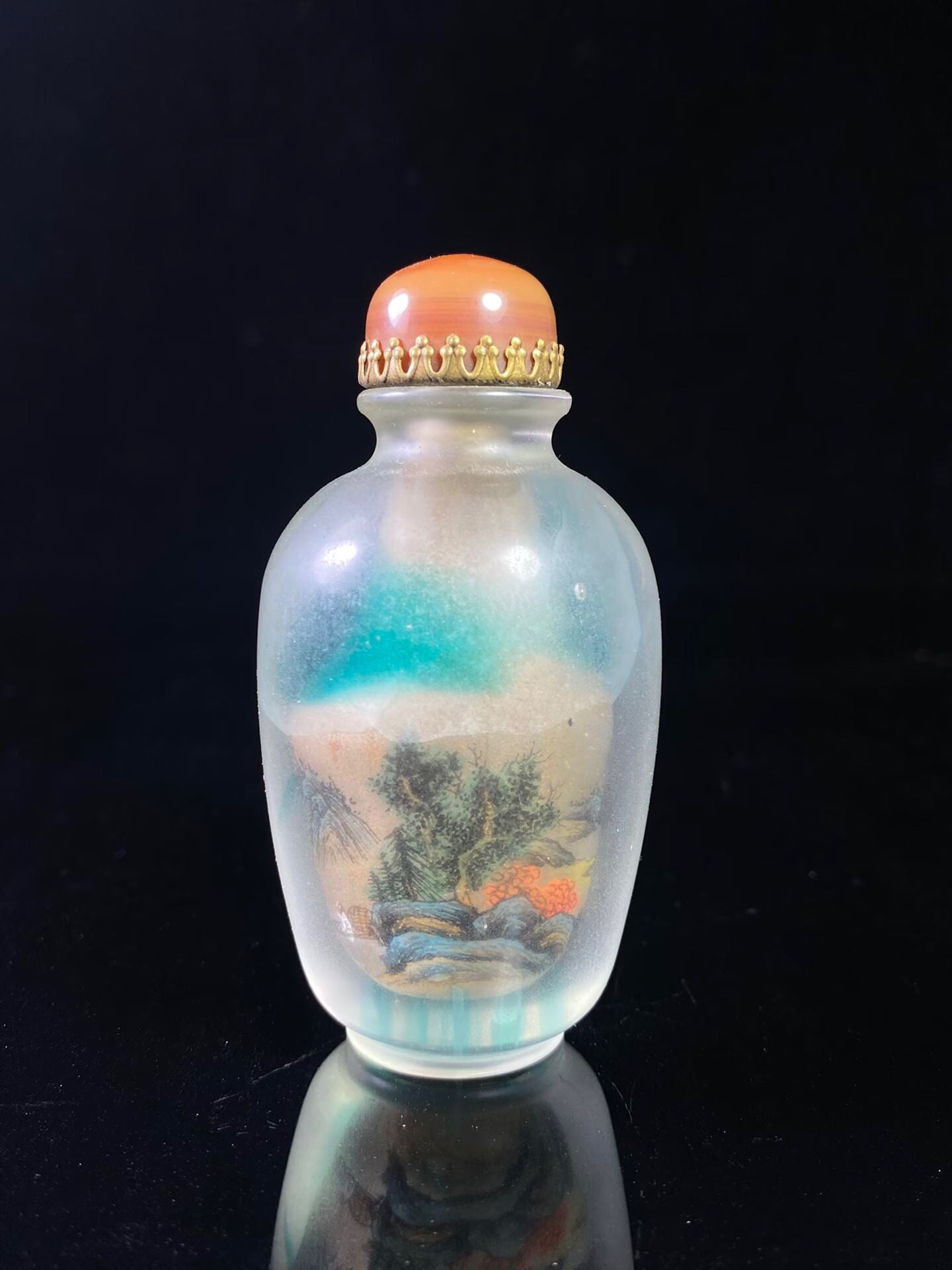 Chinese antique glass inner painted snuff bottle