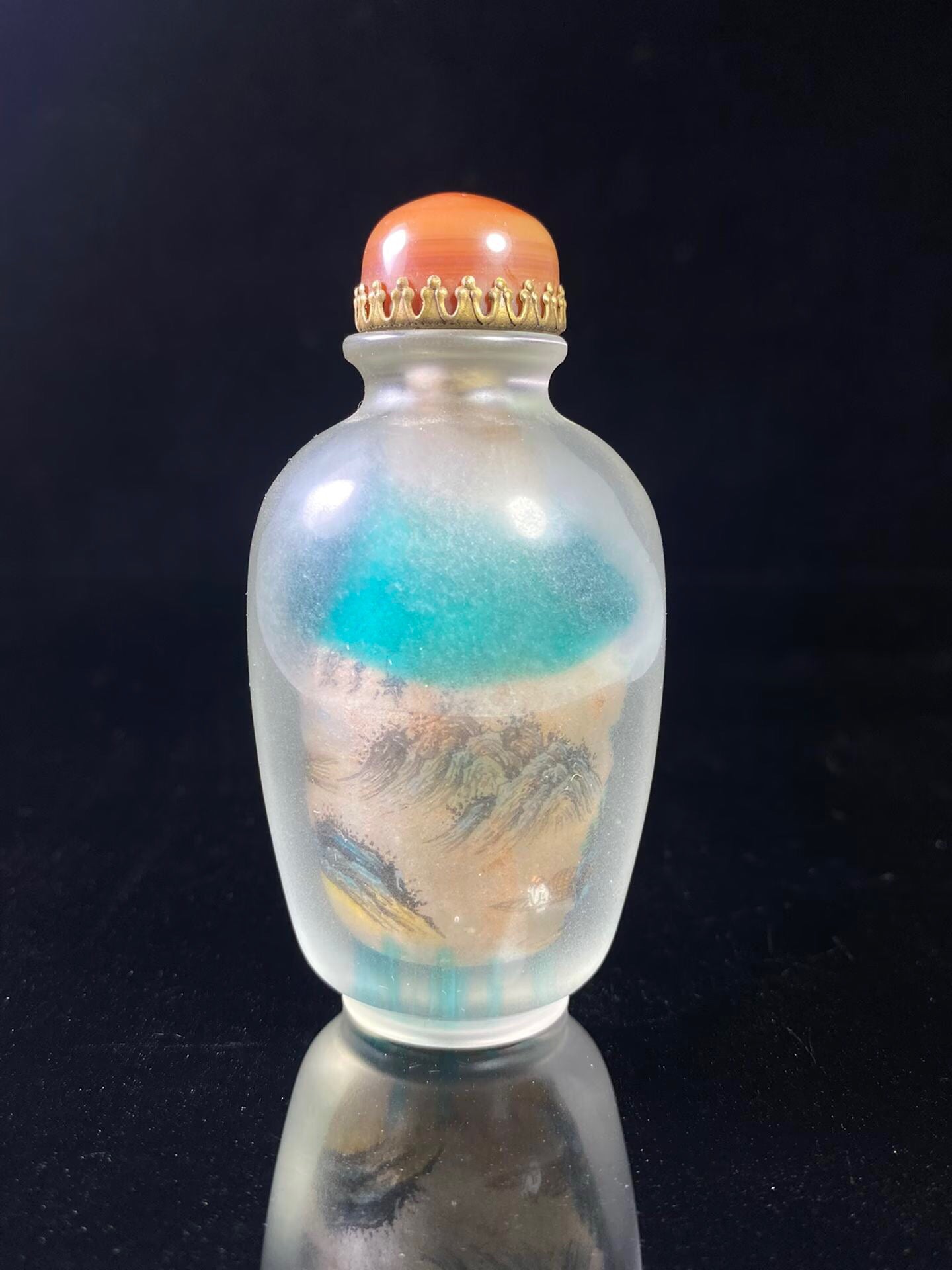 Chinese antique glass inner painted snuff bottle