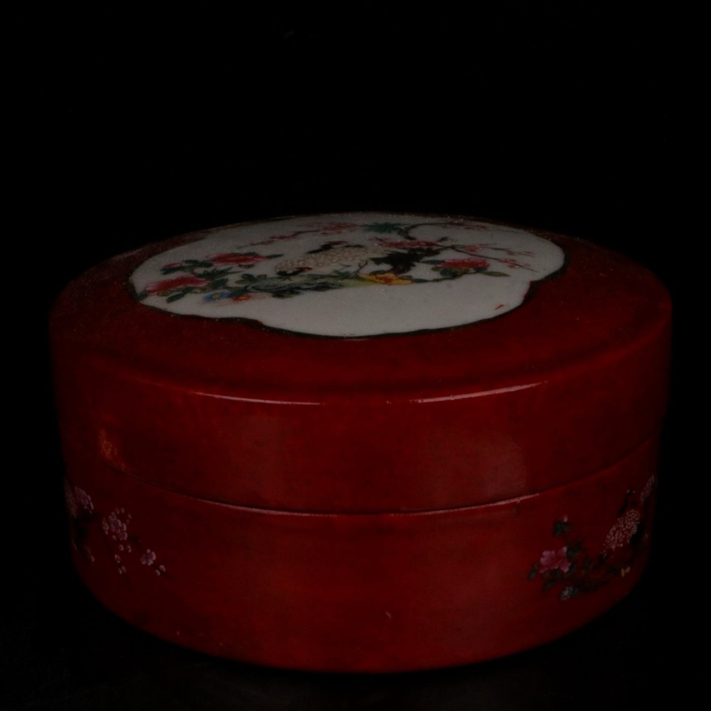 Ceramic Sand Red Window Fairy Crane Pattern Fruit Box