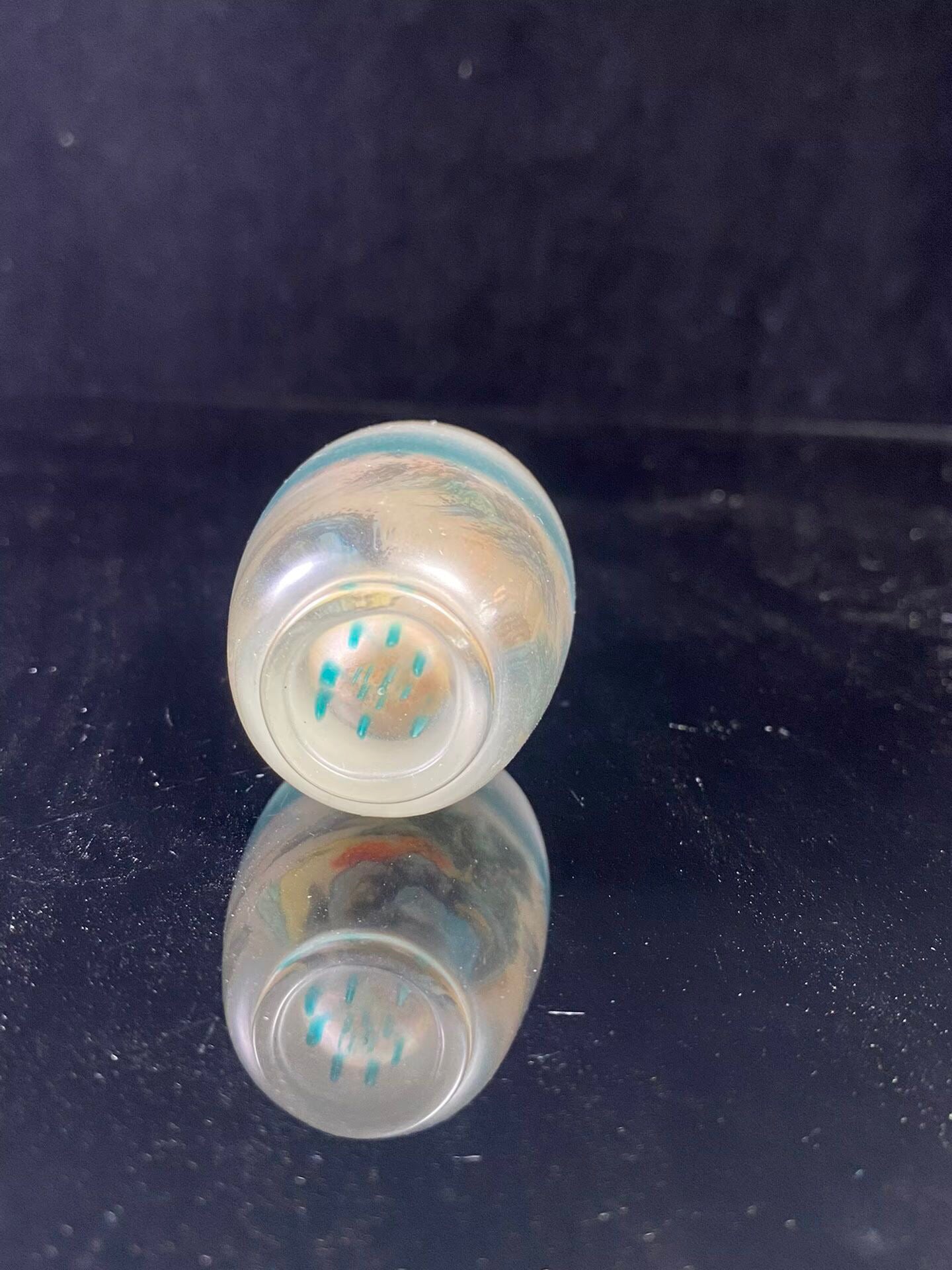 Chinese antique glass inner painted snuff bottle
