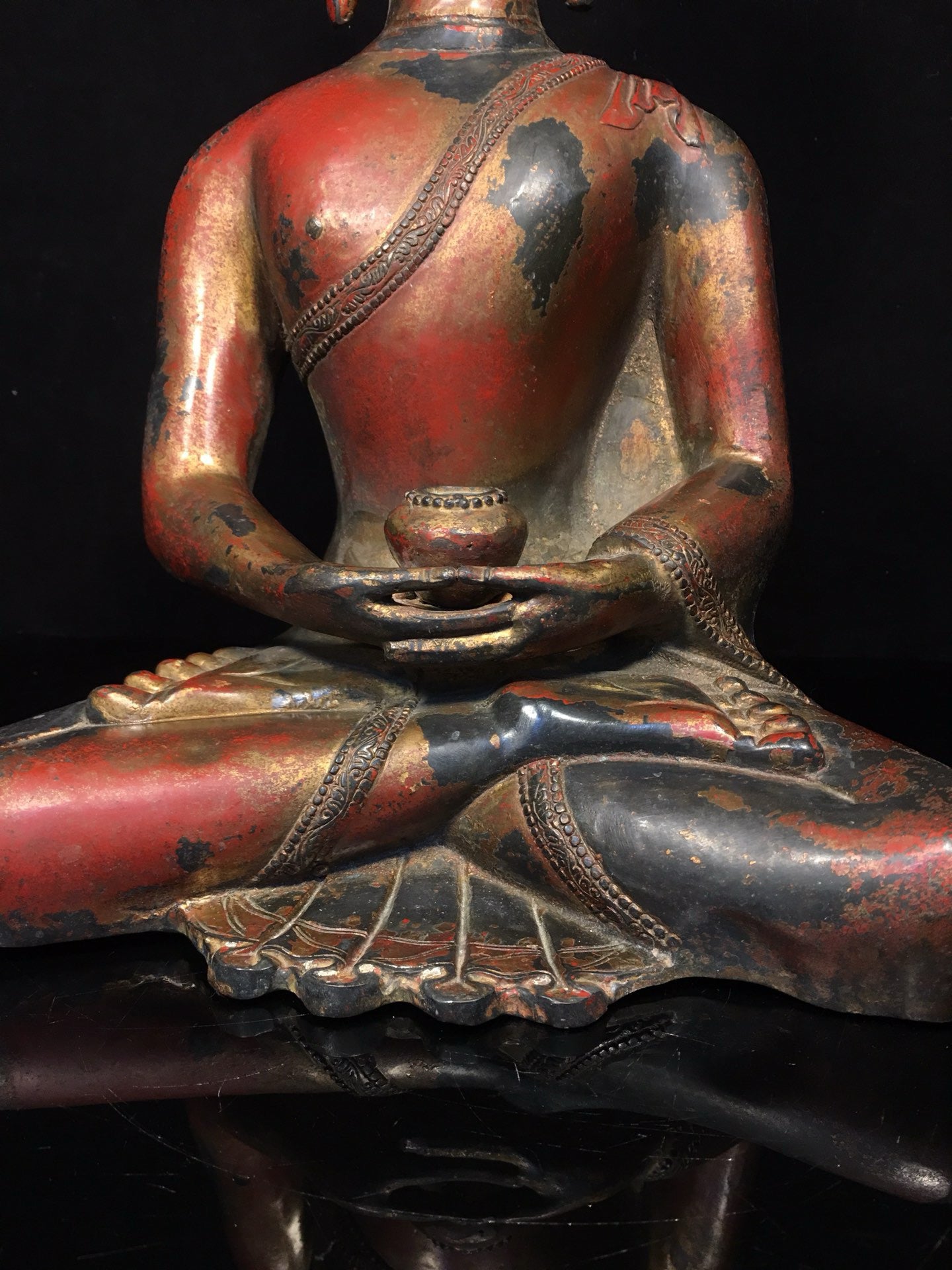 Chinese antique pure copper statue of Shakyamuni Buddha