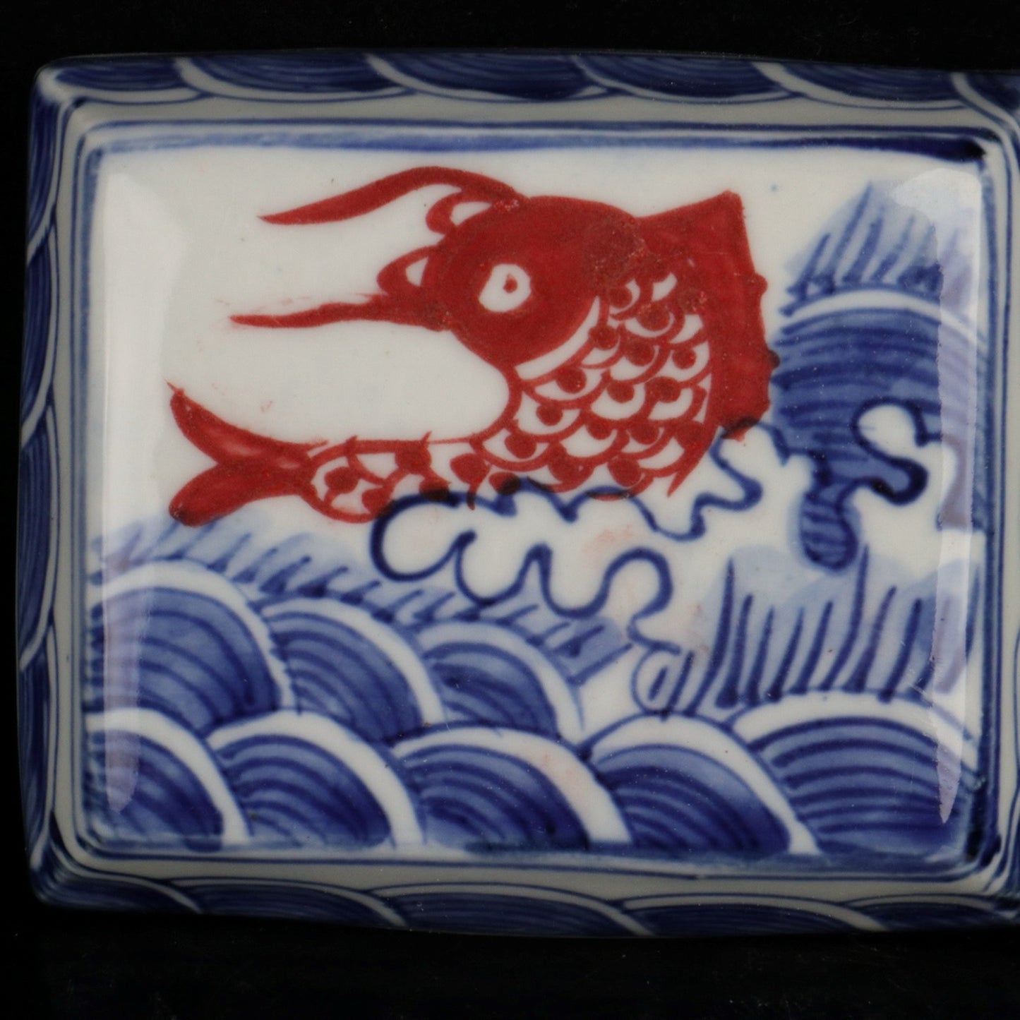 Ceramic blue and white glazed square printing box