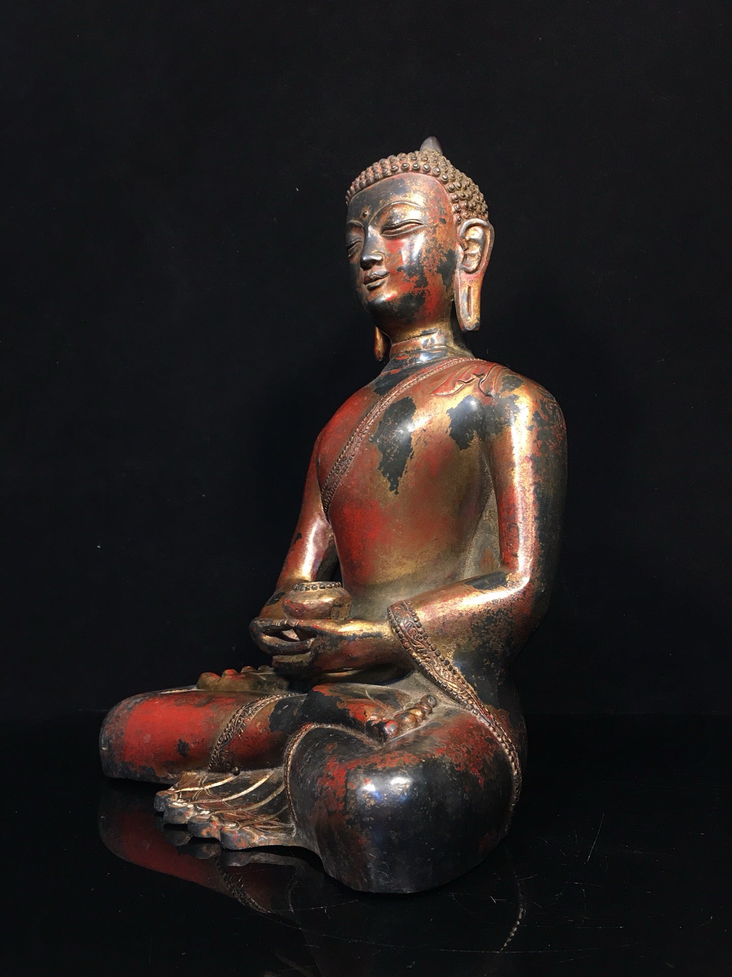 Chinese antique pure copper statue of Shakyamuni Buddha