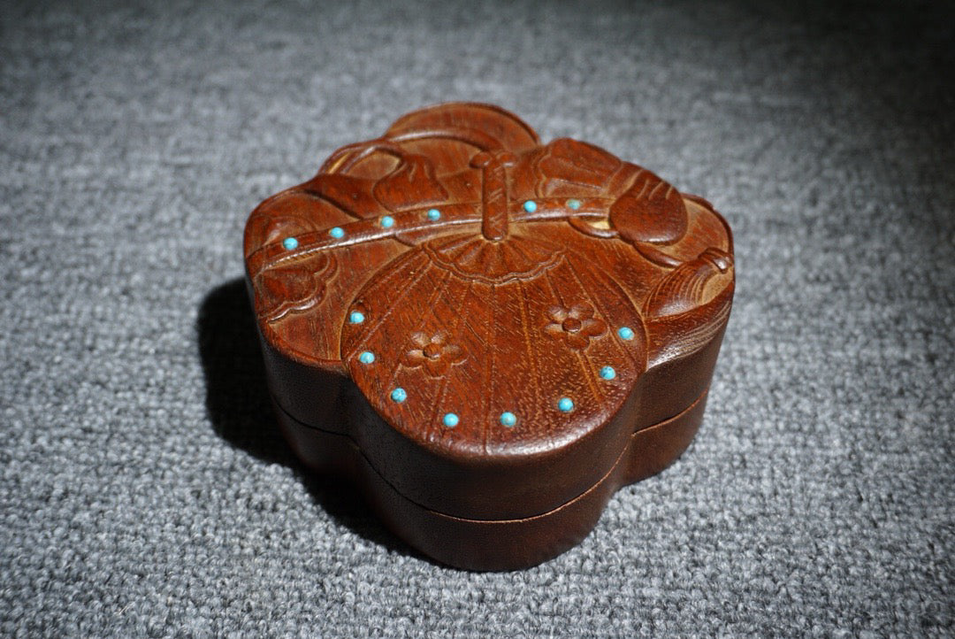 Pear wood jewelry box
