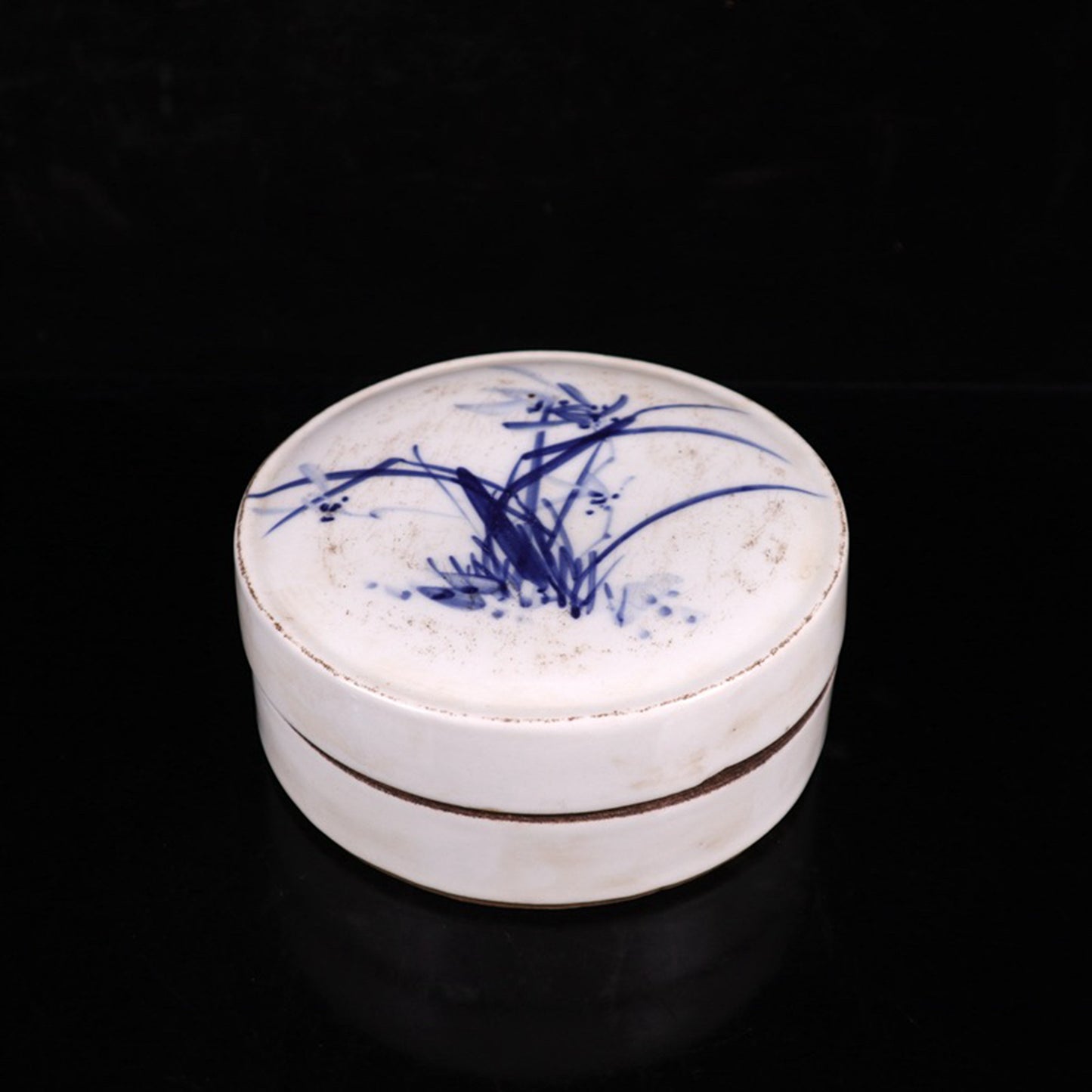 Ceramic blue and white glazed blue and blue pattern printing box
