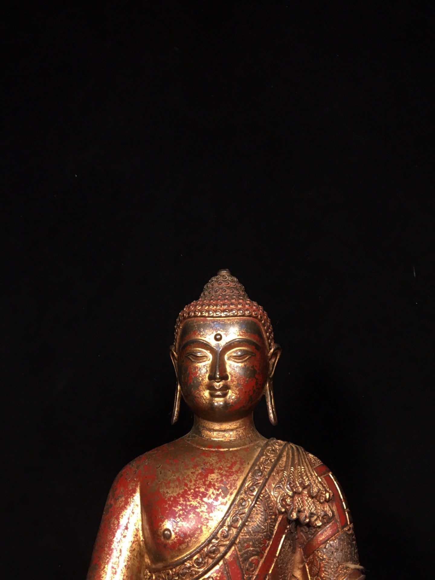 Chinese antique pure copper statue of Shakyamuni Buddha